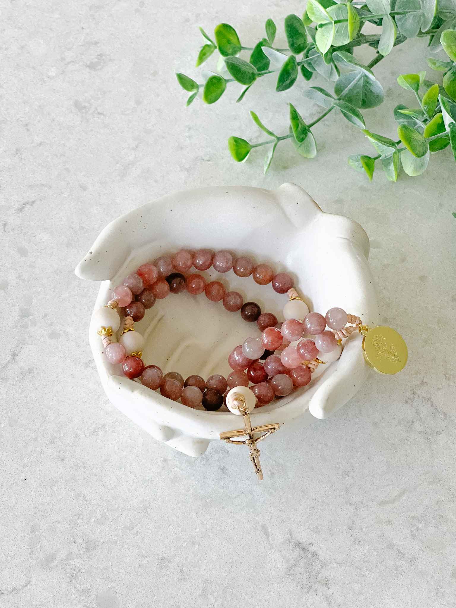Handmade Wooden Rosary Dish - Religious Prayer Bead Holder for Catholic Devotion - Perfect for Home Altar, Church, and Meditation Use