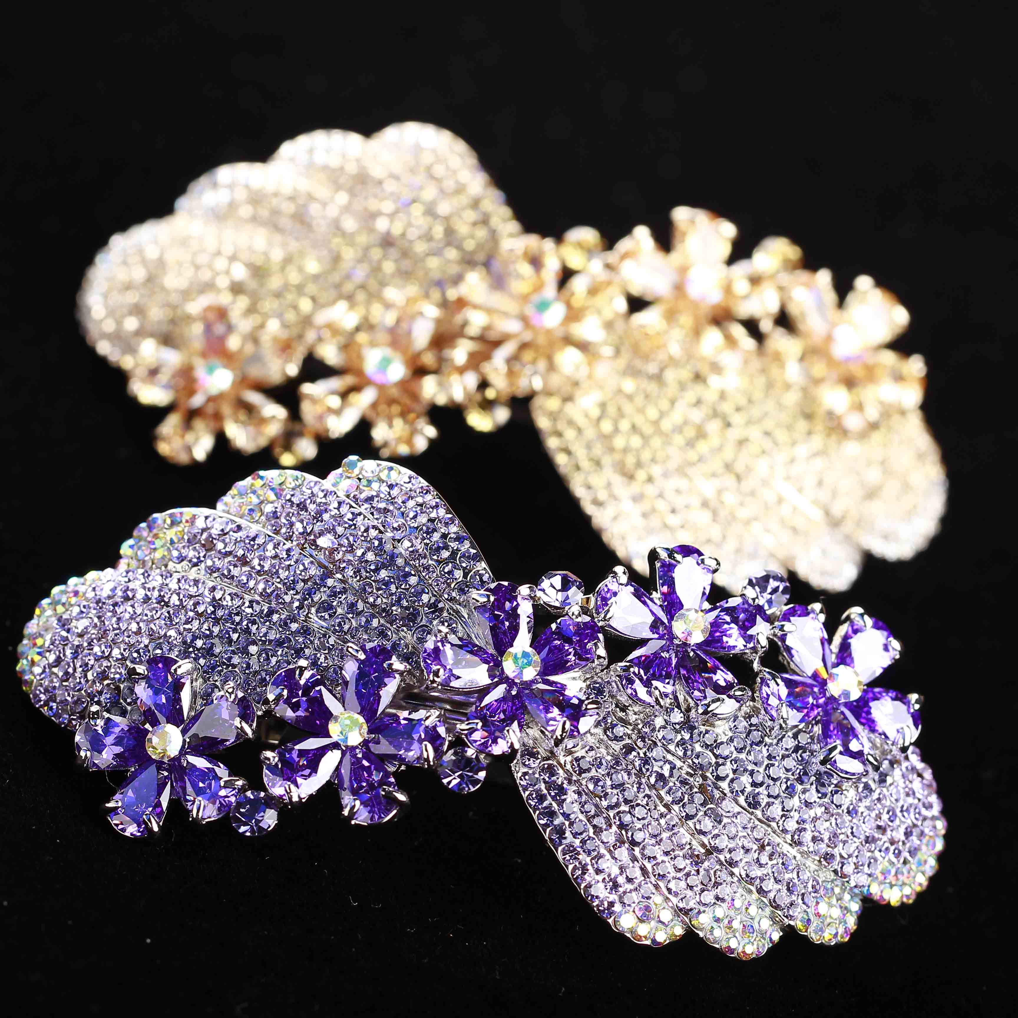 Elegant Rhinestone Bow Hair Clips for Women - Sparkling Hair Accessories for Parties, Weddings & Daily Wear