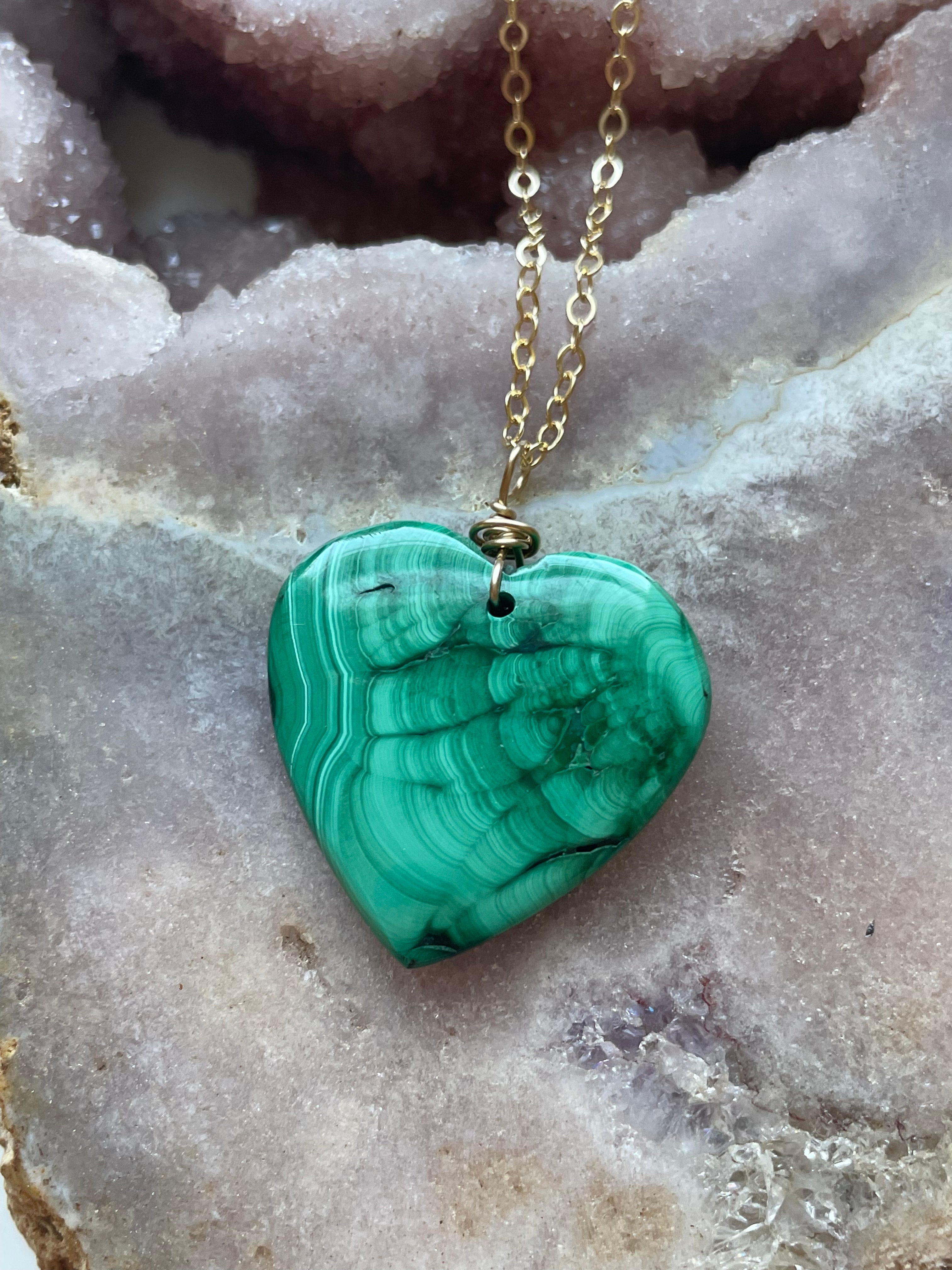Malachite Heart Crystal Pendant Necklace - 14kt Gold Filled 16 Inch Chain - Spiritual Healing Jewelry for Women - Perfect Gift for Valentine's Day, Anniversary & Special Occasions