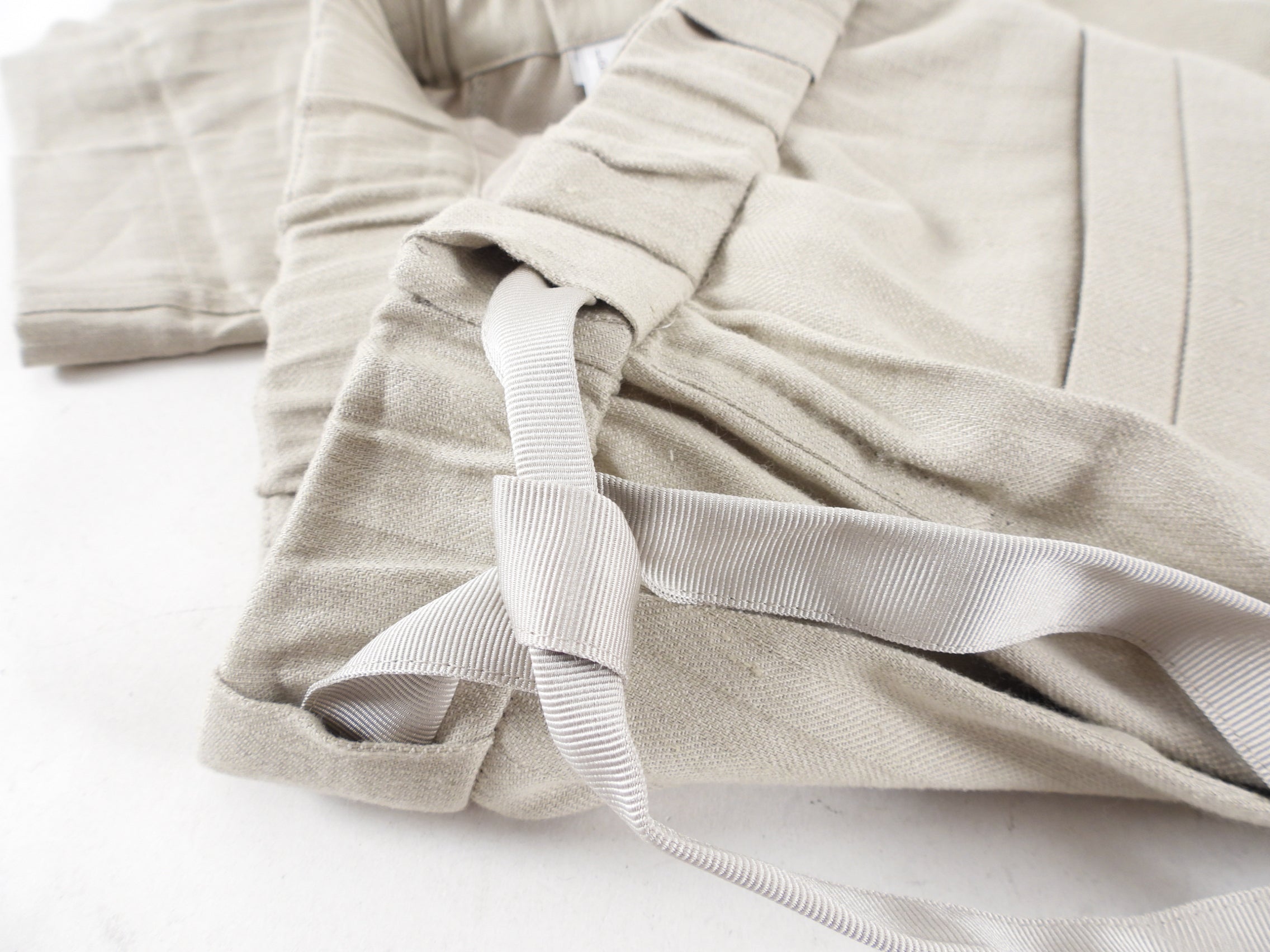 Brunello Cucinelli Natural Linen Pants Suit for Women - Comfortable Summer Business Casual Outfit - Perfect for Office Wear, Travel & Special Occasions