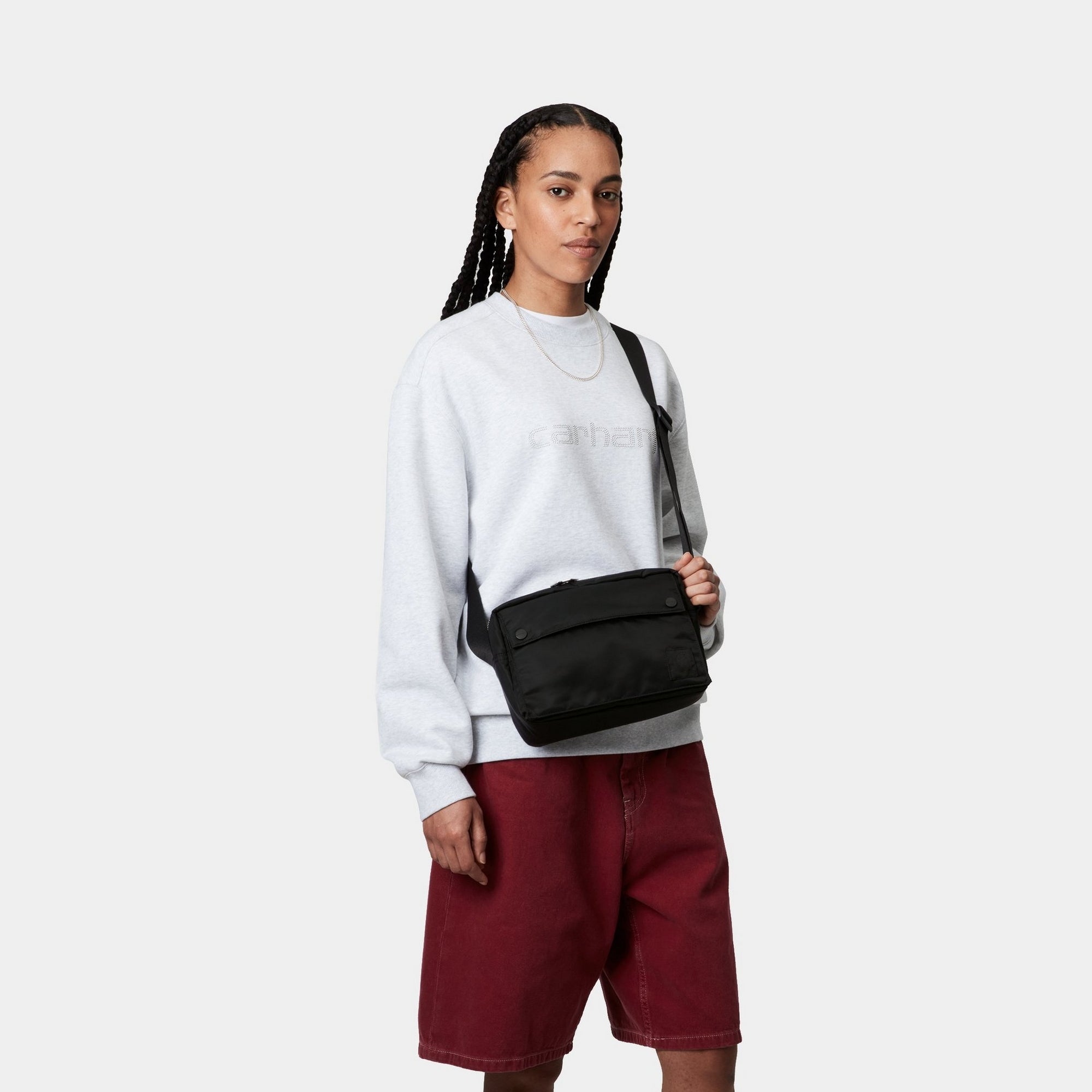 Otley Shoulder Bag for Women & Men - Stylish & Durable Crossbody Bag in Black - Perfect for Travel, Work & Everyday Use