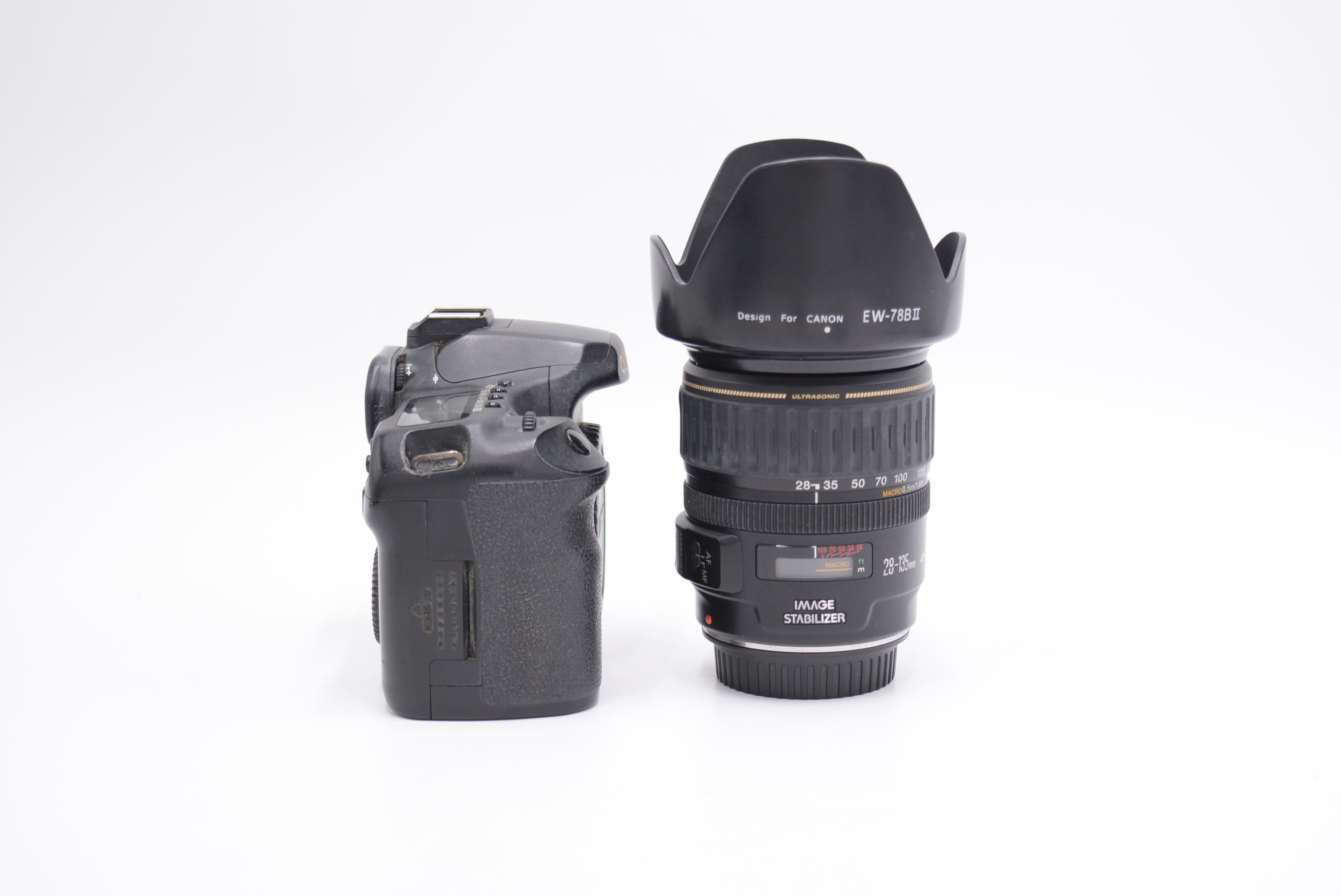 Canon EOS 50D DSLR Camera with EF 28-135mm f/3.5-5.6 IS USM Lens - Used (Great Condition) | Professional Photography, Travel & Portrait Shooting