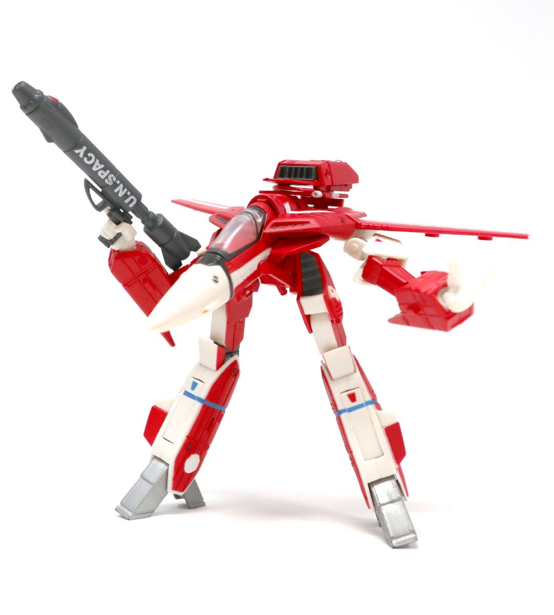 1/100 Scale Miriya's VF-1J Super Veritech Armor Model Kit - Robotech Collectible for Anime Fans - Perfect for Display & Cosplay Props