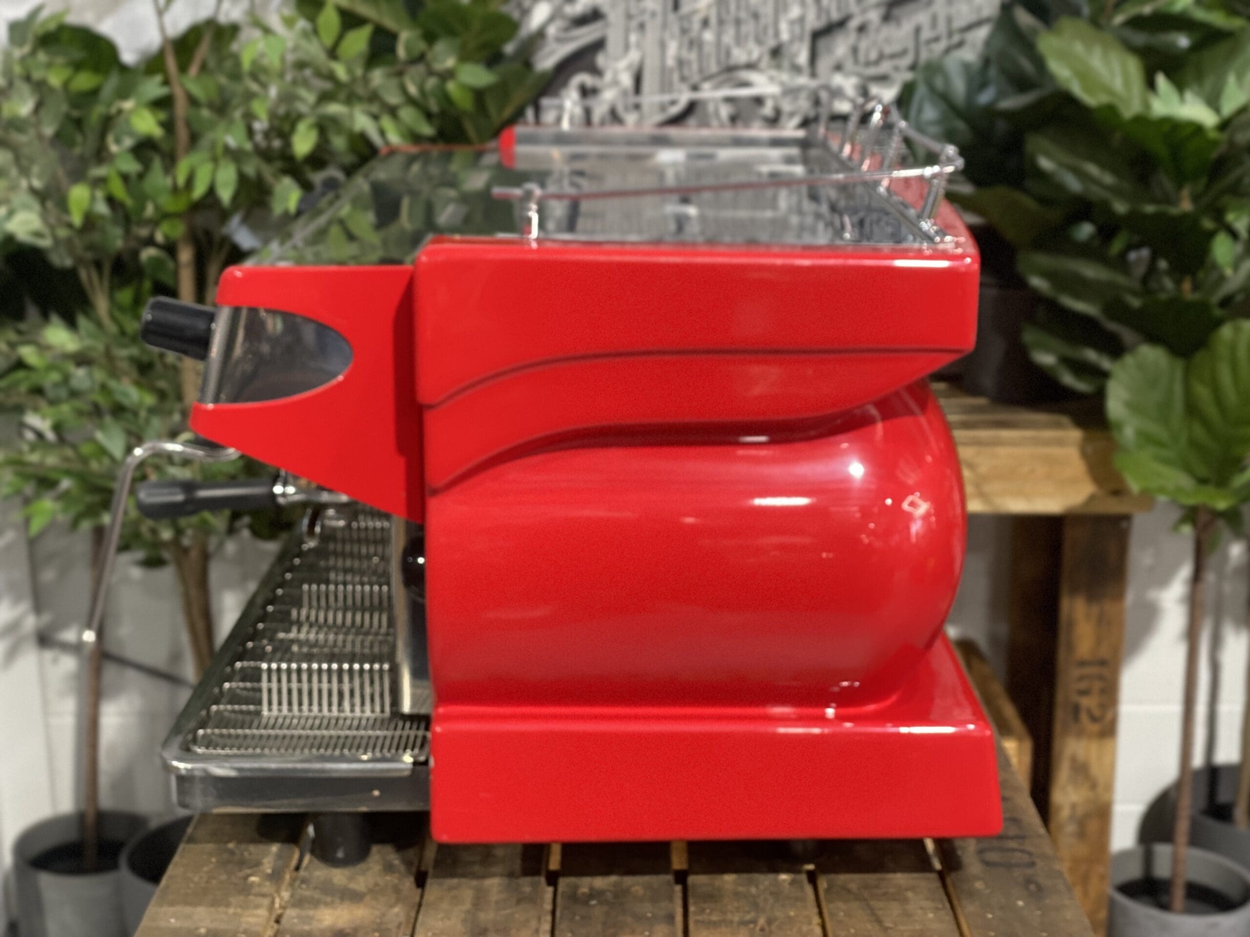 Expobar Alpha Ruggero 3 Group Commercial Espresso Machine in Red - Perfect for Coffee Shops, Restaurants, and Cafes