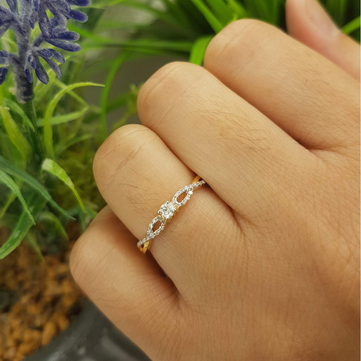 Dazzlingrock Collection 0.20 Carat 18K Solid Gold Round Diamond Engagement Ring for Women - Perfect for Bridal, Promise, Anniversary & Wedding Jewelry Gifts