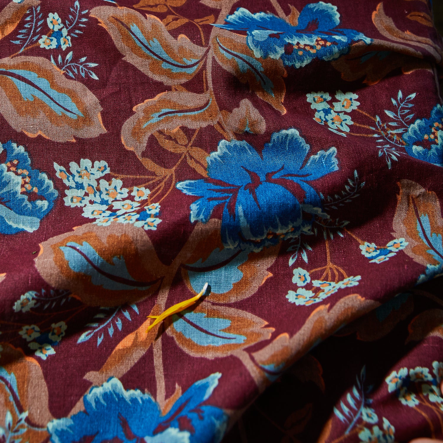 Premium Margot Tablecloth in Rich Mahogany - Elegant Dining & Special Occasions