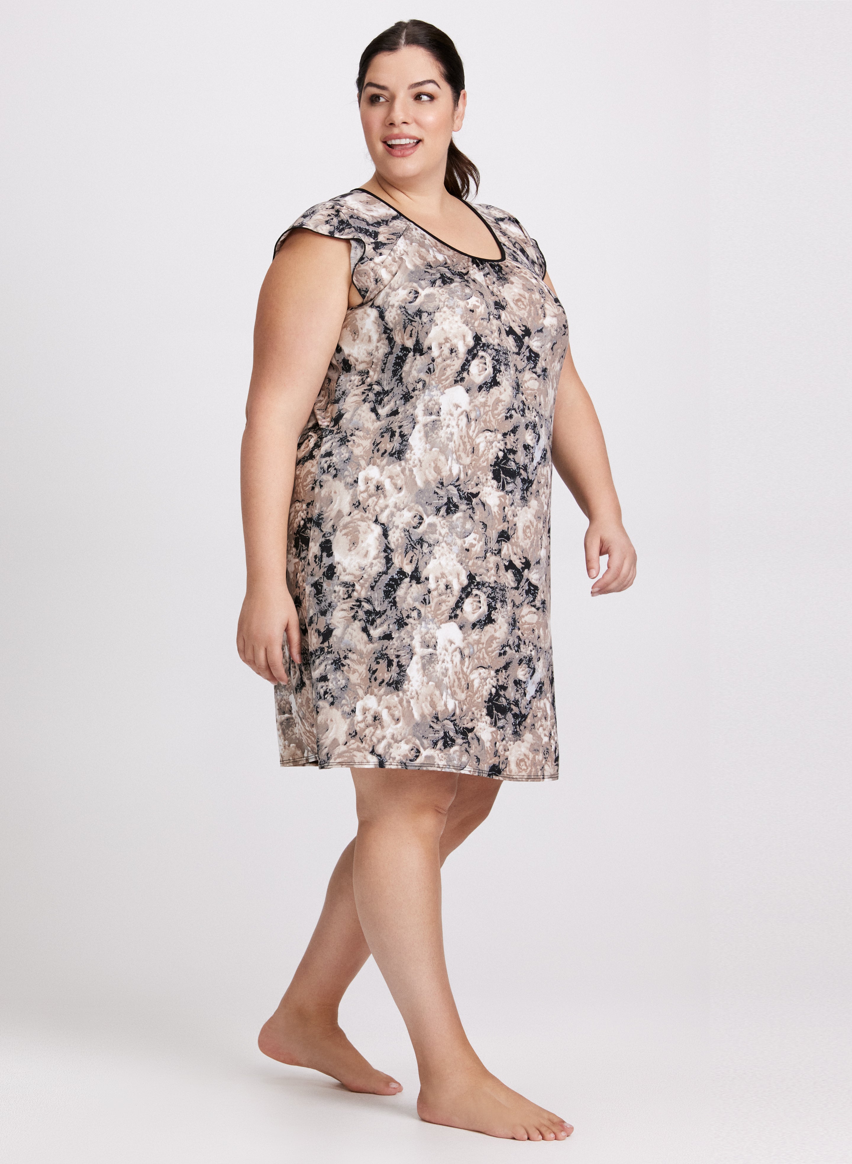 Floral Print Nightgown for Women - Soft & Comfortable Sleepwear - Perfect for Relaxing at Home or Lounging in Bed