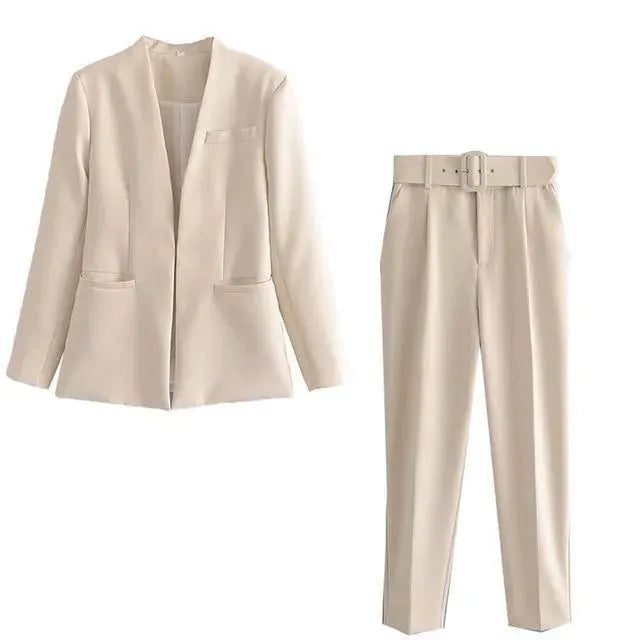 Empowering Women's Pantsuit - Professional Blazer & Pants Set for Office, Business Meetings & Career Success | Plus Size Options Available