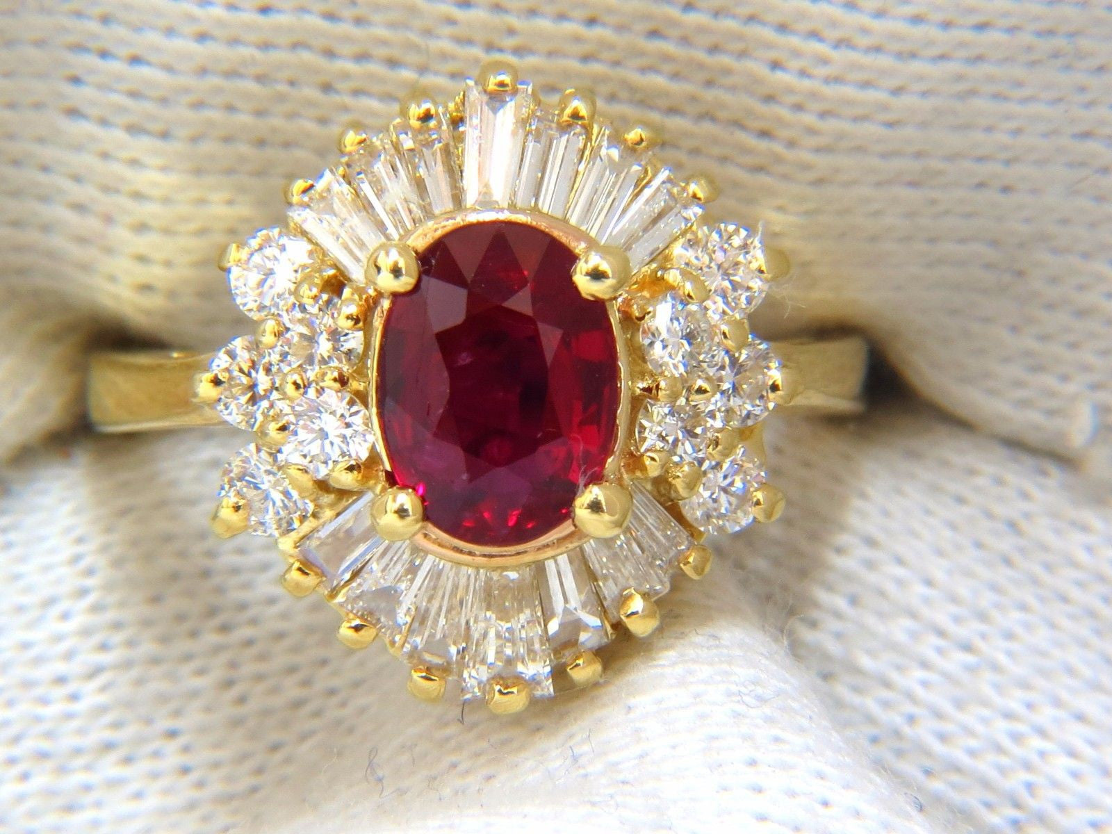 2.60CT GIA Certified Natural Oval Vivid Red Ruby & Diamond Cocktail Ring in 18K Gold - Perfect for Evening Parties, Weddings & Special Occasions
