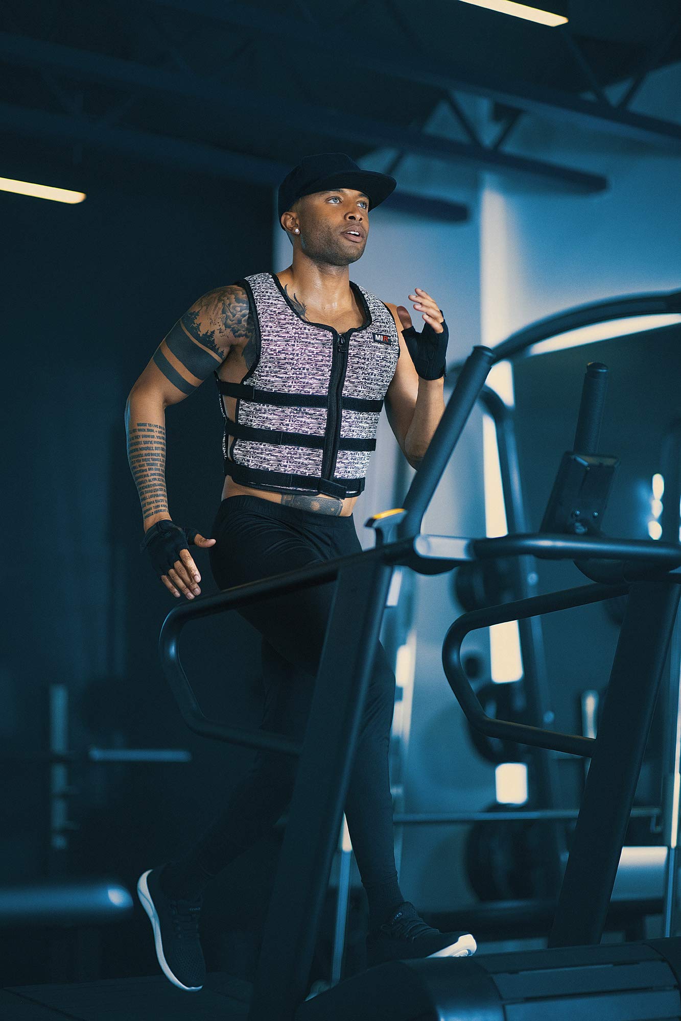 MiR Super Slim Air Flow Weighted Vest 4lbs - 32lbs Adjustable Workout Vest for Men & Women - Solid Iron Weights for Strength Training - Machine Washable Fitness Vest for Running, CrossFit & Home Workouts