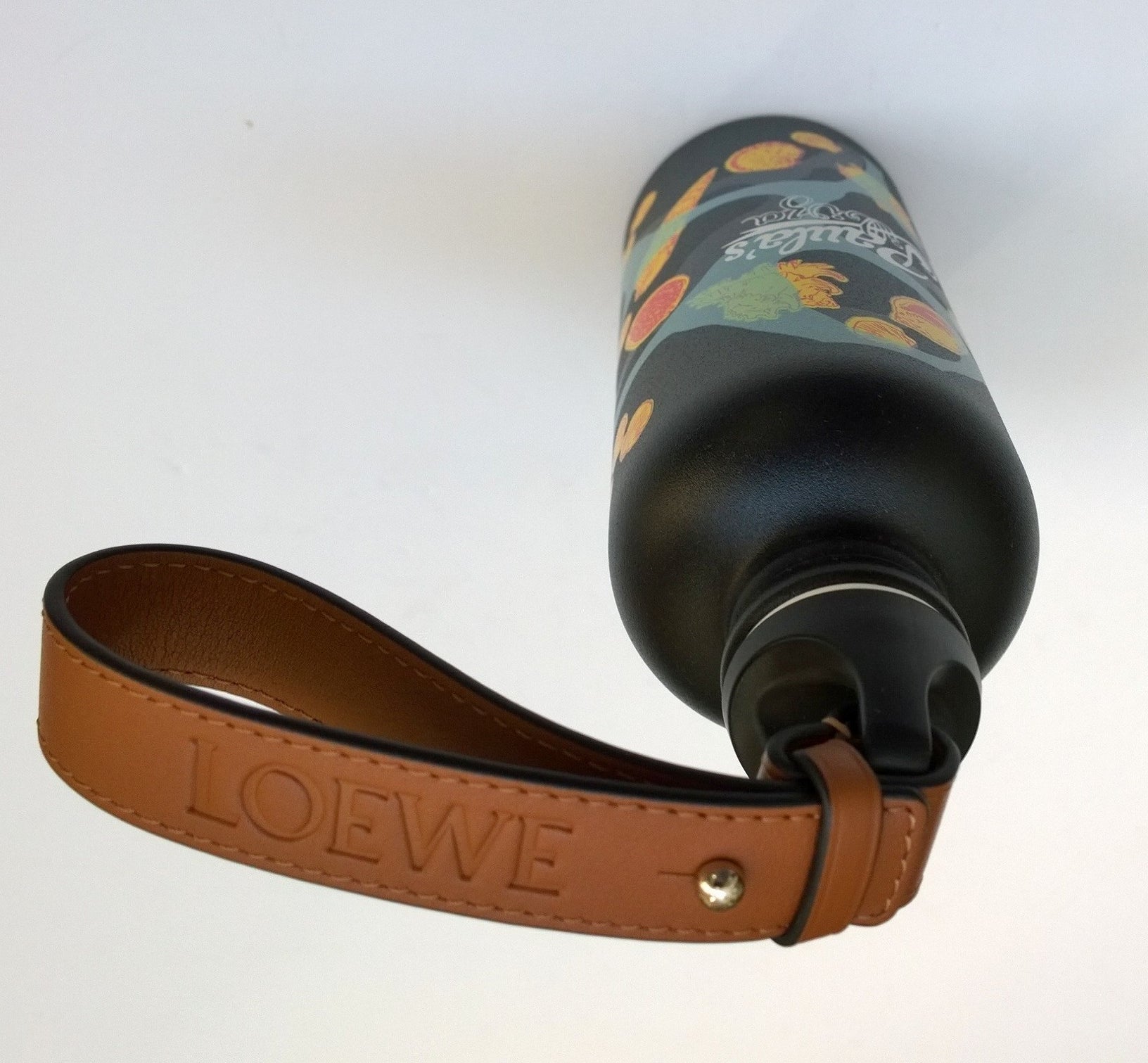 Loewe Paula's Ibiza SIGG Water Bottle with Leather Strap - Stylish & Durable Reusable Bottle for Gym, Hiking & Travel