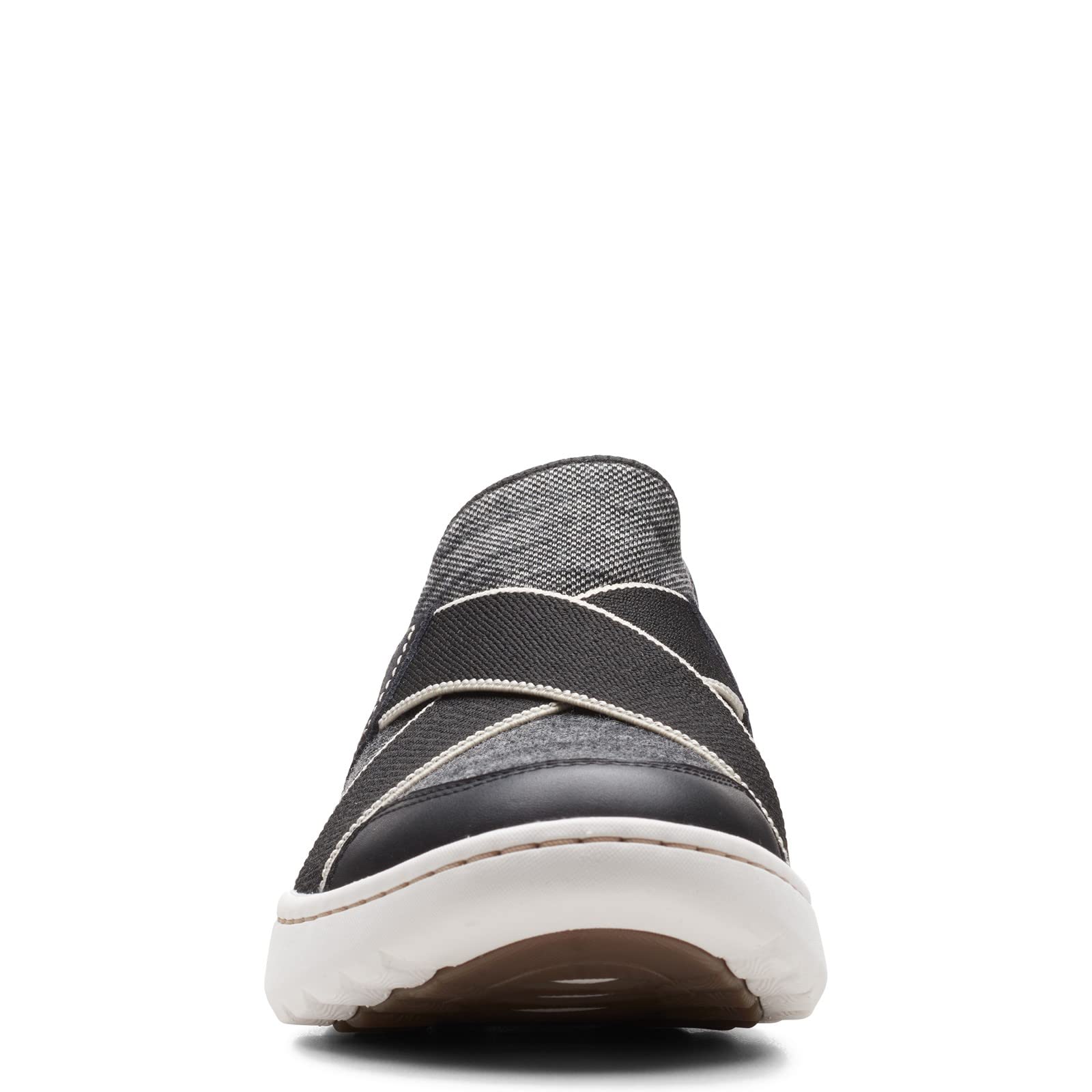 Clarks Women's Teagan Go Sneaker - Comfortable Walking Shoes for Women, Lightweight & Breathable - Perfect for Casual Wear, Travel & Everyday Use
