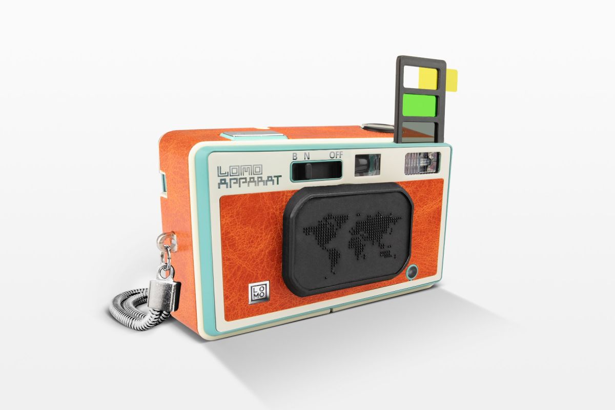 LomoApparat 35MM Film Camera with 21mm Wide Angle Lens - Neubau Edition | Vintage Style Photography for Travel, Street & Creative Shots