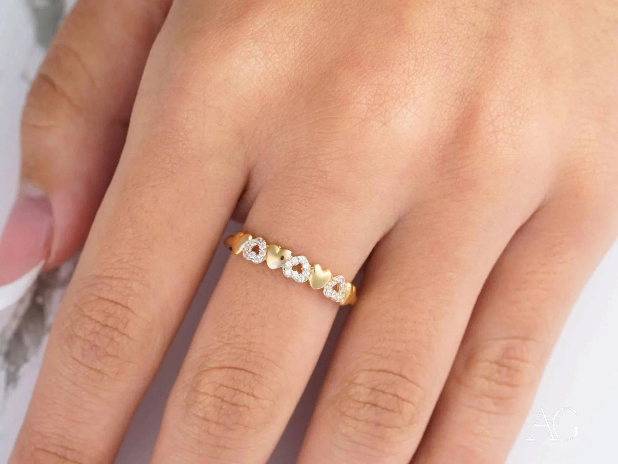 18K Yellow Gold CZ Heart Ring - Elegant & Heartfelt Jewelry for Women | Perfect Gift for Valentine's Day, Anniversary & Romantic Occasions