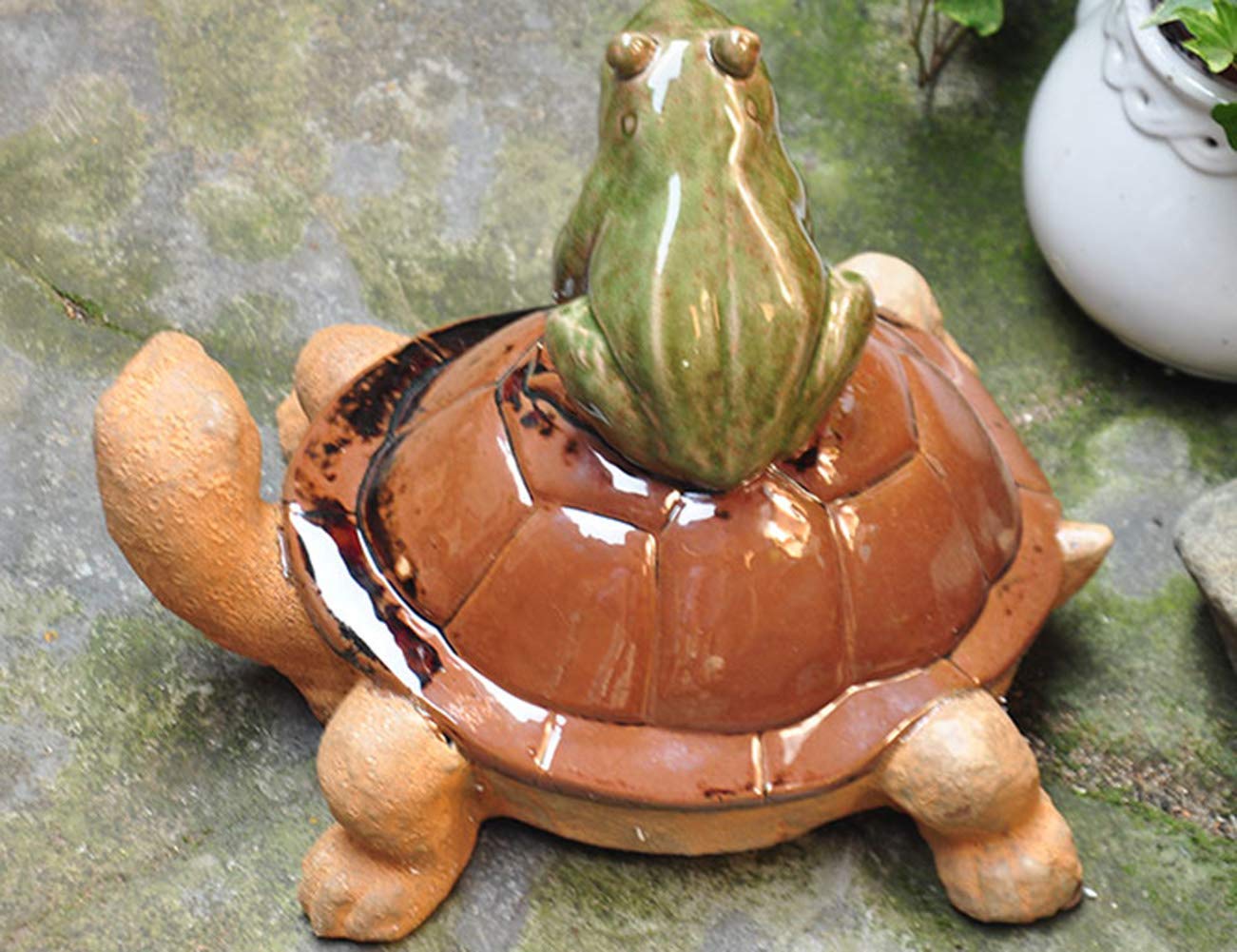 Ceramic Turtle Statue for Garden Decor - Handmade Outdoor Animal Sculpture, Unique Frog Ornament & Novelty Garden Decoration for Patio, Yard, or Lawn Accent