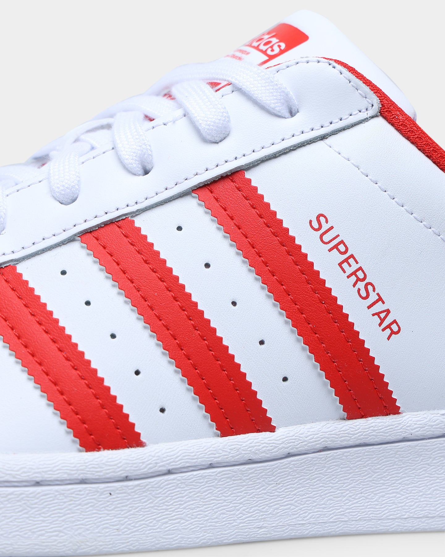 Adidas Superstar Sneakers - Cloud White & Vivid Red | Classic Low-Top Shoes for Men & Women | Perfect for Casual Wear, Street Style & Everyday Comfort
