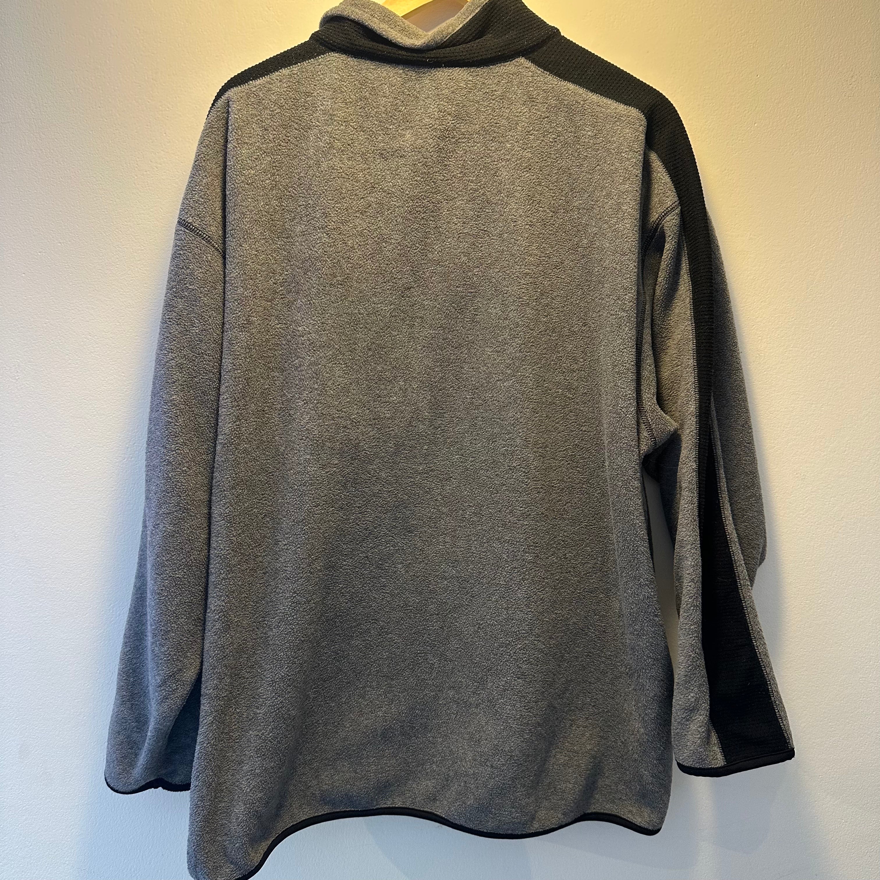Men's Grey and Black Fleece Jacket - Lightweight Winter Coat for Outdoor Activities | Size L | Hiking, Camping & Casual Wear