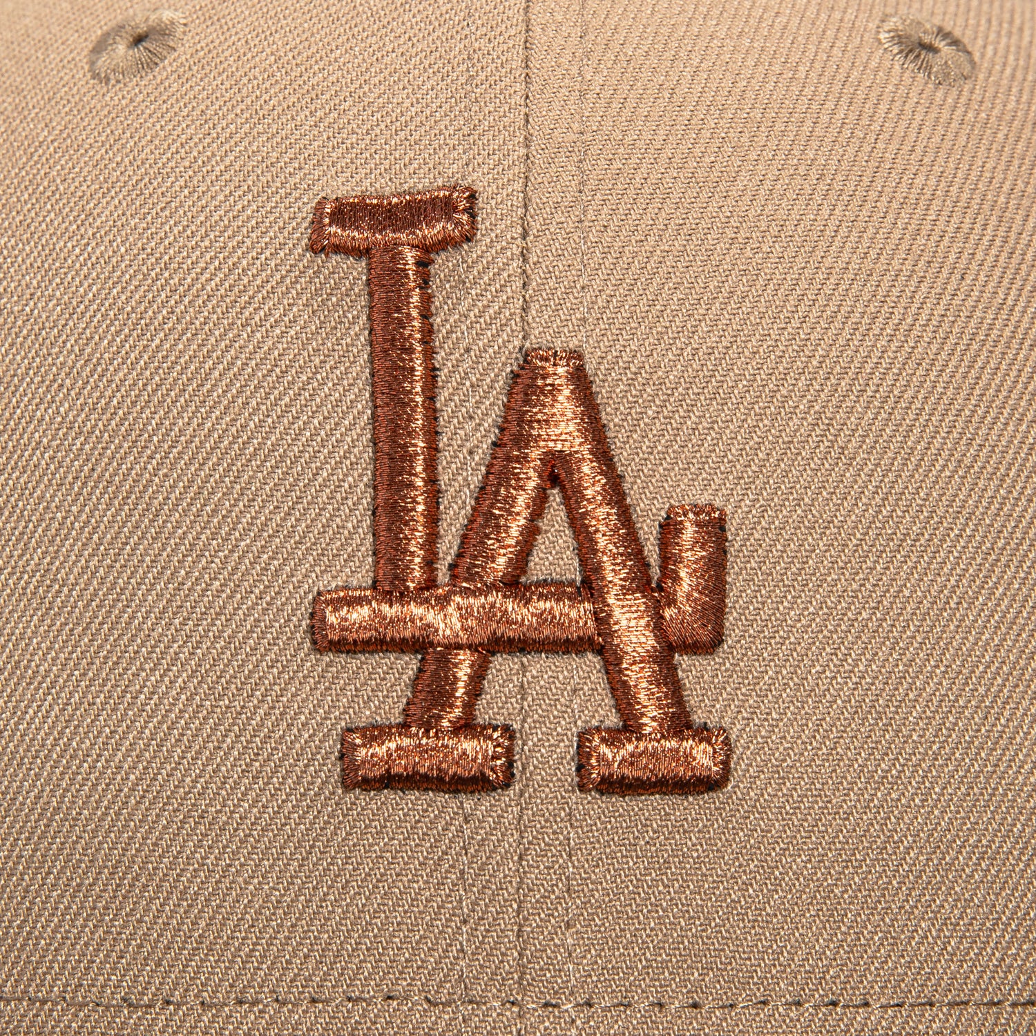 New Era 59Fifty Los Angeles Dodgers Bicentennial Patch Hat - Khaki & Brown Baseball Cap for Men & Women - Perfect for Baseball Games, Streetwear Fashion & Sports Fans