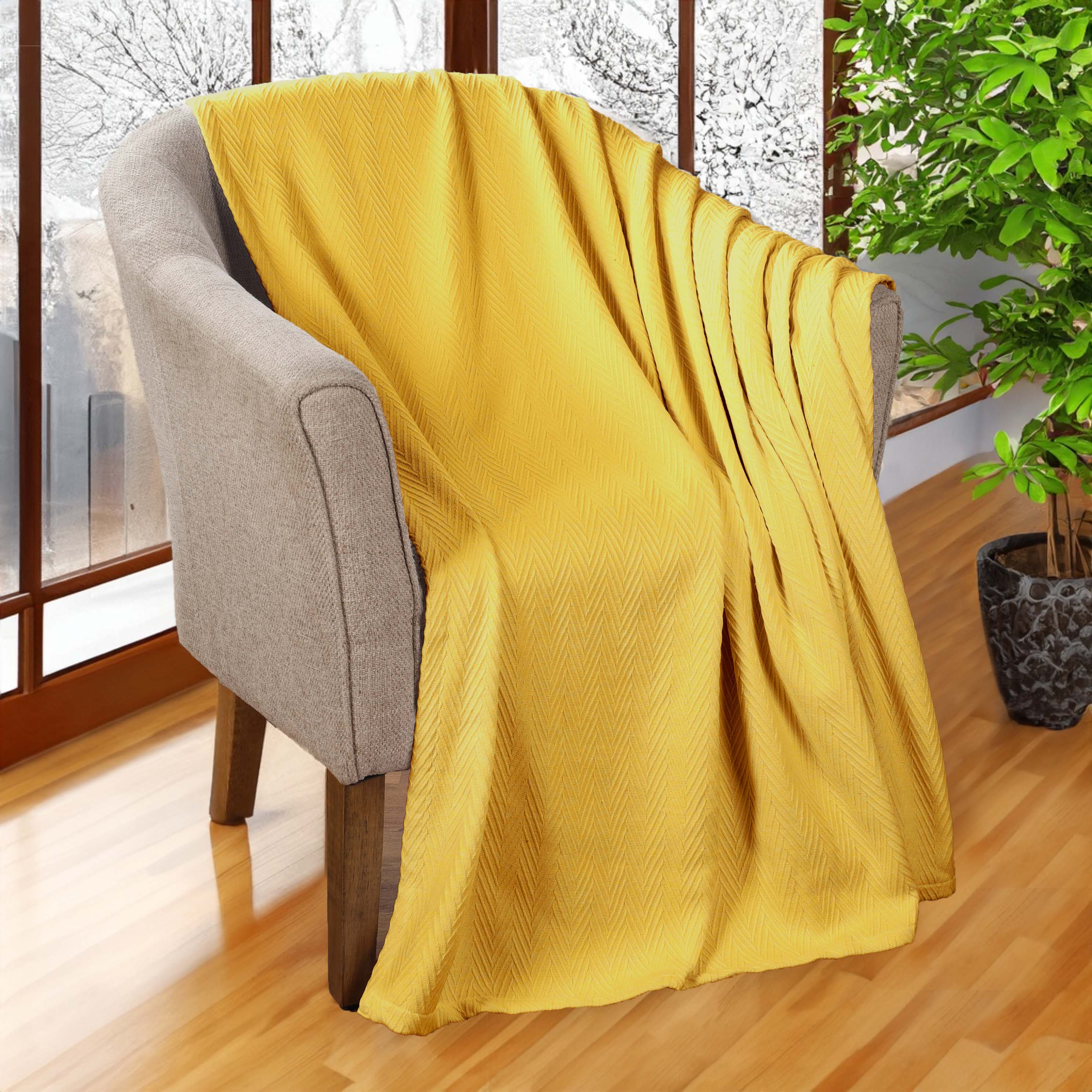 Soft All-Season Chevron Cotton Bed Blanket & Sofa Throw - Cozy Home Decor for Living Room, Bedroom, and Travel
