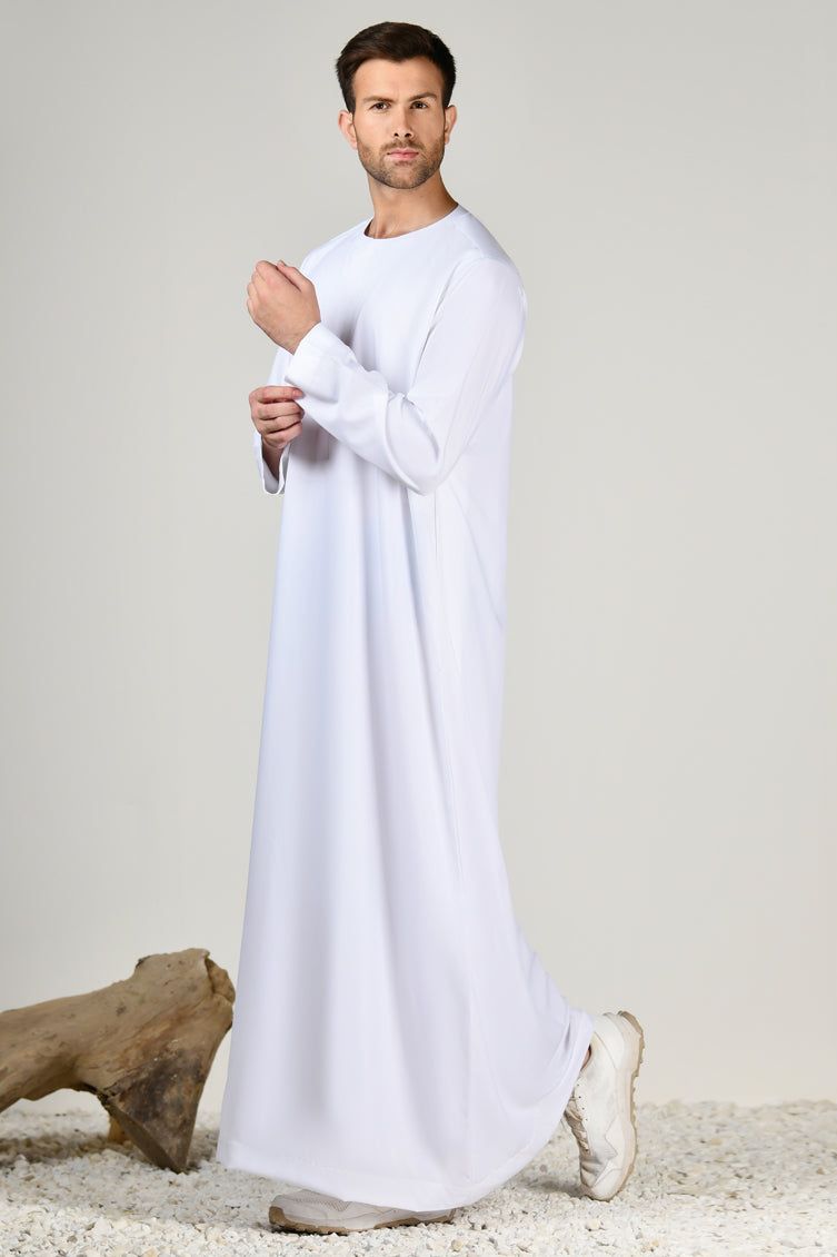 Premium Blended White Jubba by J. Junaid Jamshed - Traditional Islamic Thobe for Men - Perfect for Eid, Friday Prayers & Special Occasions