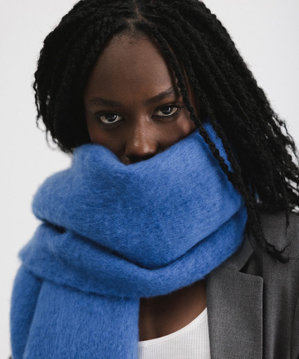 Cozy Mik Oversized Knit Scarf - Soft Chunky Winter Wrap for Women & Men - Perfect for Cold Weather, Travel & Outdoor Activities