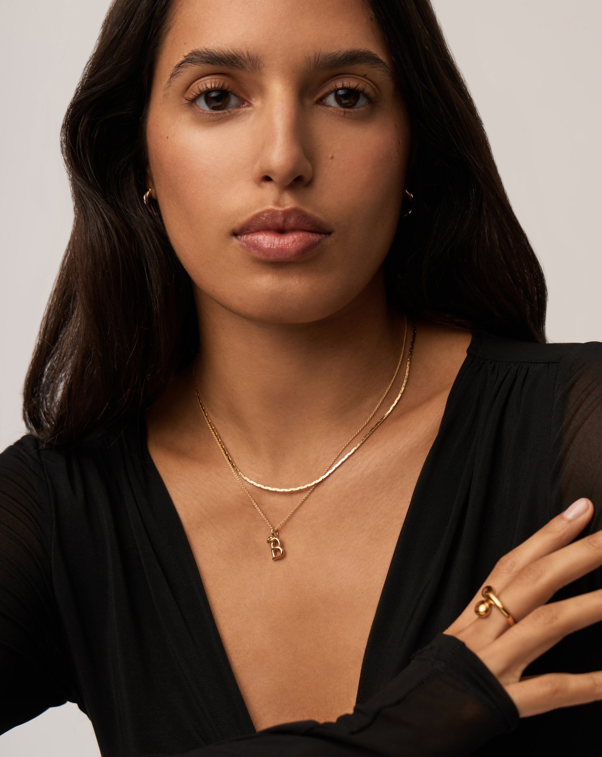 Curly Molten Mini Initial Necklace - 18k Gold Vermeil Personalized Jewelry for Women | Perfect Gift for Birthday, Anniversary & Valentine's Day | Elegant Layering Necklace for Everyday Wear