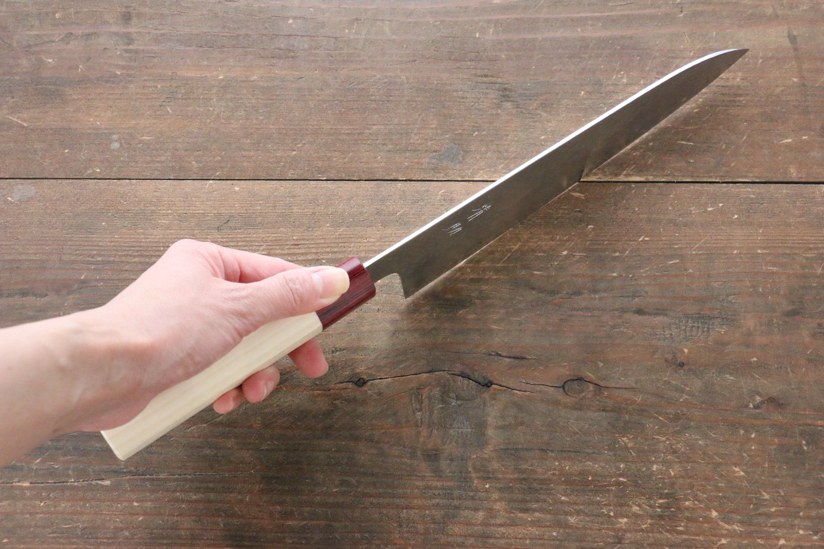 Premium Seisuke VG10 16-Layer Hammered Damascus Gyuto Chef Knife 210mm with Magnolia Wood Handle - Japanese Kitchen Knife for Professional Chefs & Home Cooking, Perfect for Slicing, Dicing & Meat Cutting
