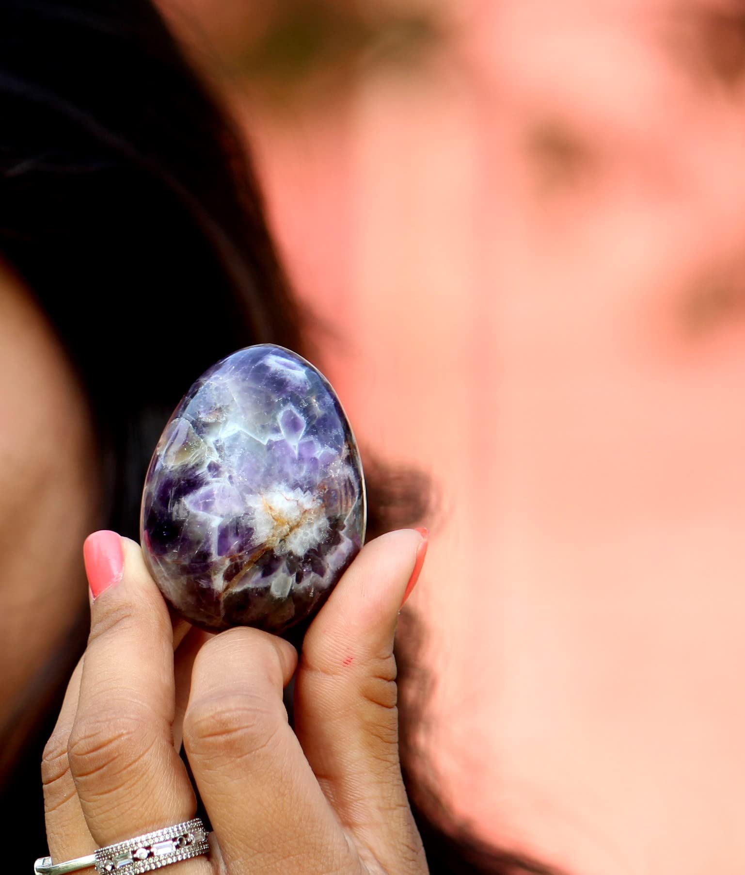 Natural Amethyst Gemstone Egg - Hand Carved Crystal for Healing, Chakra Cleansing & Spiritual Focus | 2 Inch Metaphysical Altar Decor | Perfect for Meditation, Yoga & Energy Work