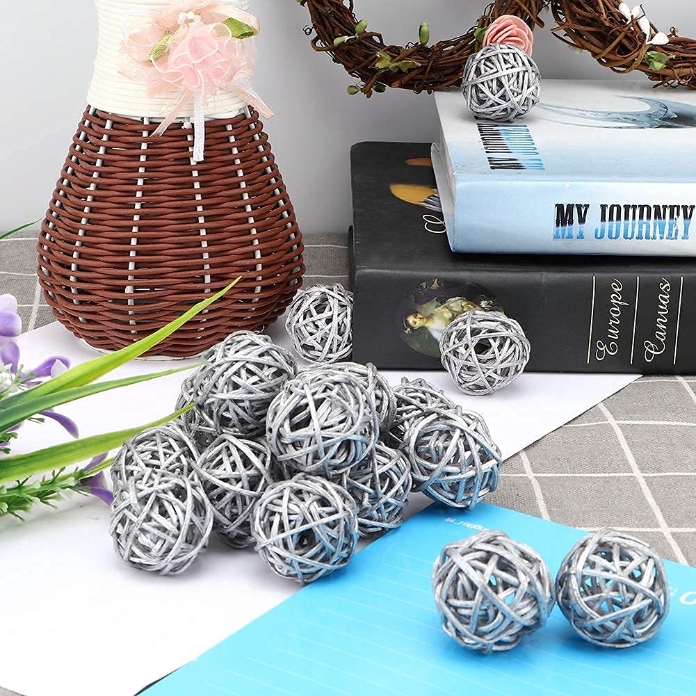 20PCS Natural Wicker Rattan Balls - Decorative Orbs for Vase Fillers, DIY Crafts, Wedding Centerpieces & Party Decor (1.18 Inch) - Perfect for Boho Home Decor, Table Scatter, Aromatherapy Diffusers & Gift Wrapping Accents