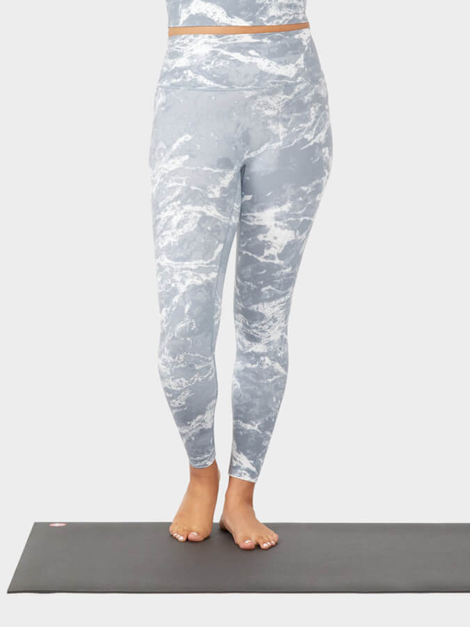 Manduka Evolve Women's Yoga Leggings - High Waisted Workout Pants for Pilates, Gym & Running - Moisture Wicking & Stretchy Activewear