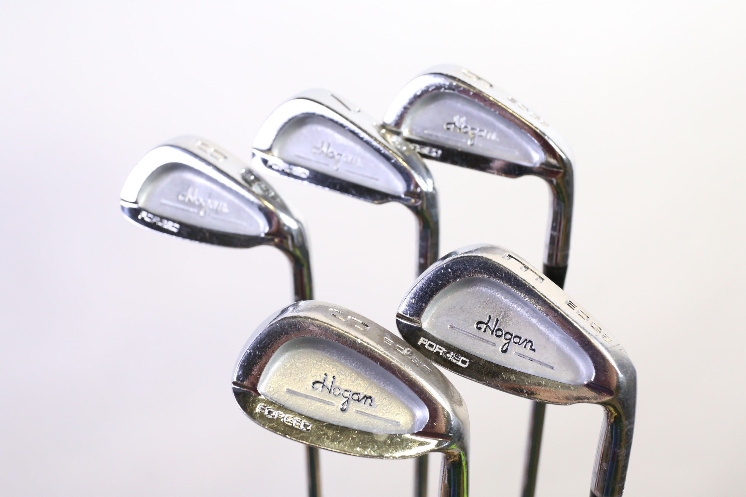 Premium Used Ben Hogan Edge Iron Set - Right Handed Golf Clubs (6, 7, 9, EW, SW) with Stiff Flex Shafts | Perfect for Mid-Handicap Golfers & Driving Range Practice