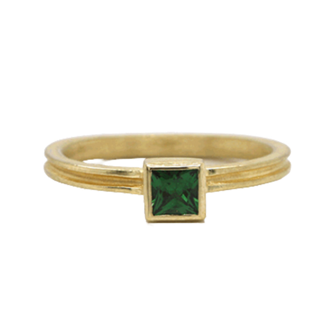 Square Tsavorite Grooved Ring - Elegant Green Gemstone Jewelry for Women | Perfect for Weddings, Parties & Special Occasions