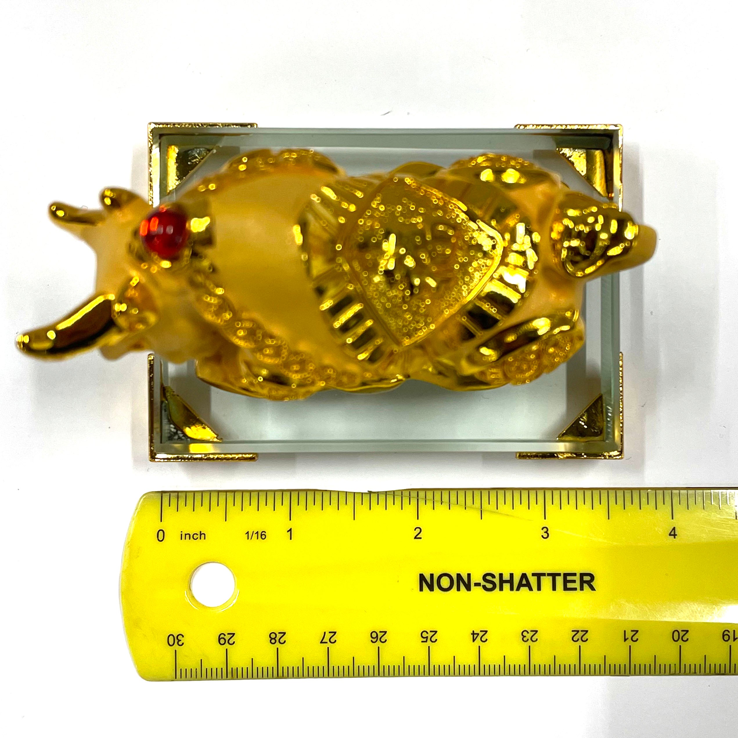 Chinese New Year Zodiac Ox Glass Figurine - Handmade Collectible Art Piece for Home Decor, Office Display & Holiday Gift Giving
