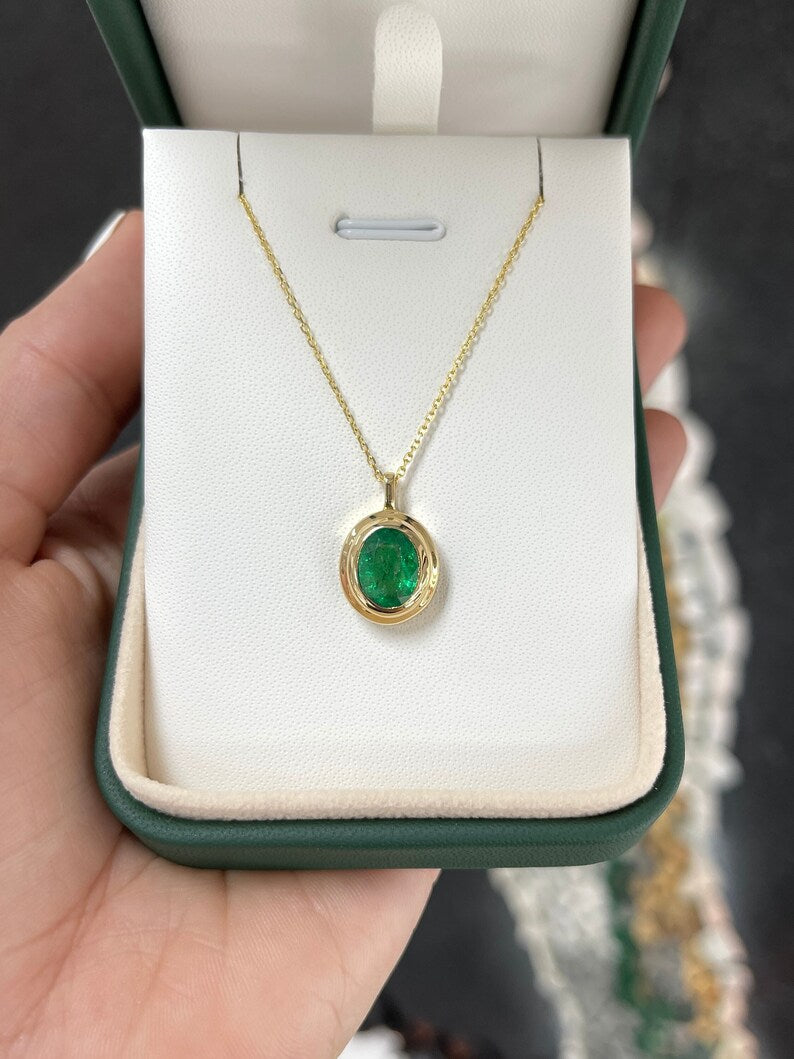 2.68ct Oval Cut Emerald 18K Gold Bezel Set Solitaire Necklace for Men & Women - Perfect for Weddings, Anniversaries, and Special Occasions