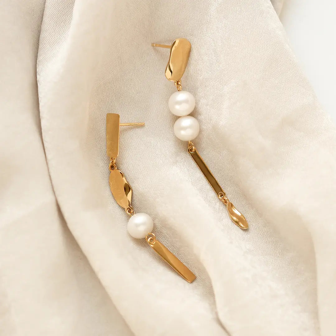 Stylish Antony Earrings for Women - Trendy Gold Hoop Earrings for Everyday Wear - Perfect for Parties, Work & Casual Outfits