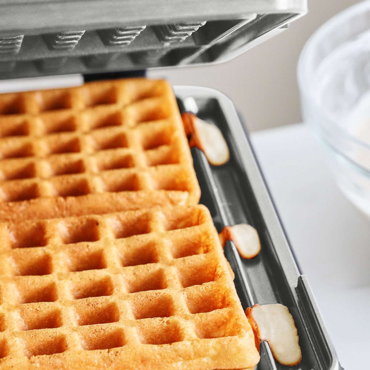 Elite Ceramic Nonstick 4 Square Waffle Maker - Fast Heating, Easy Clean | Oxford Blue | Perfect for Breakfast, Brunch & Family Gatherings