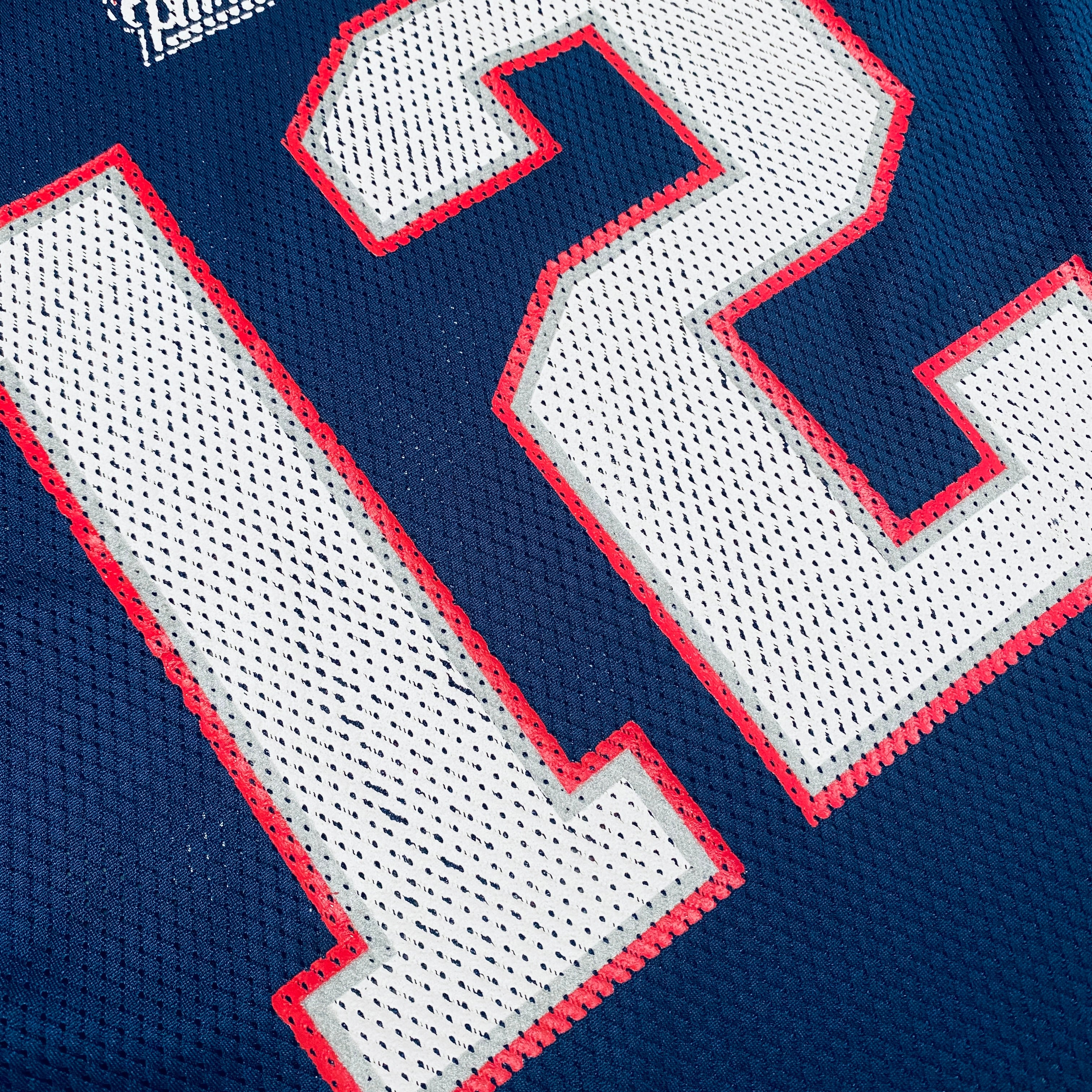Authentic New England Patriots Tom Brady 2002/2003 Replica Jersey (Men's) - Perfect for NFL Games, Sports Events & Fan Collections
