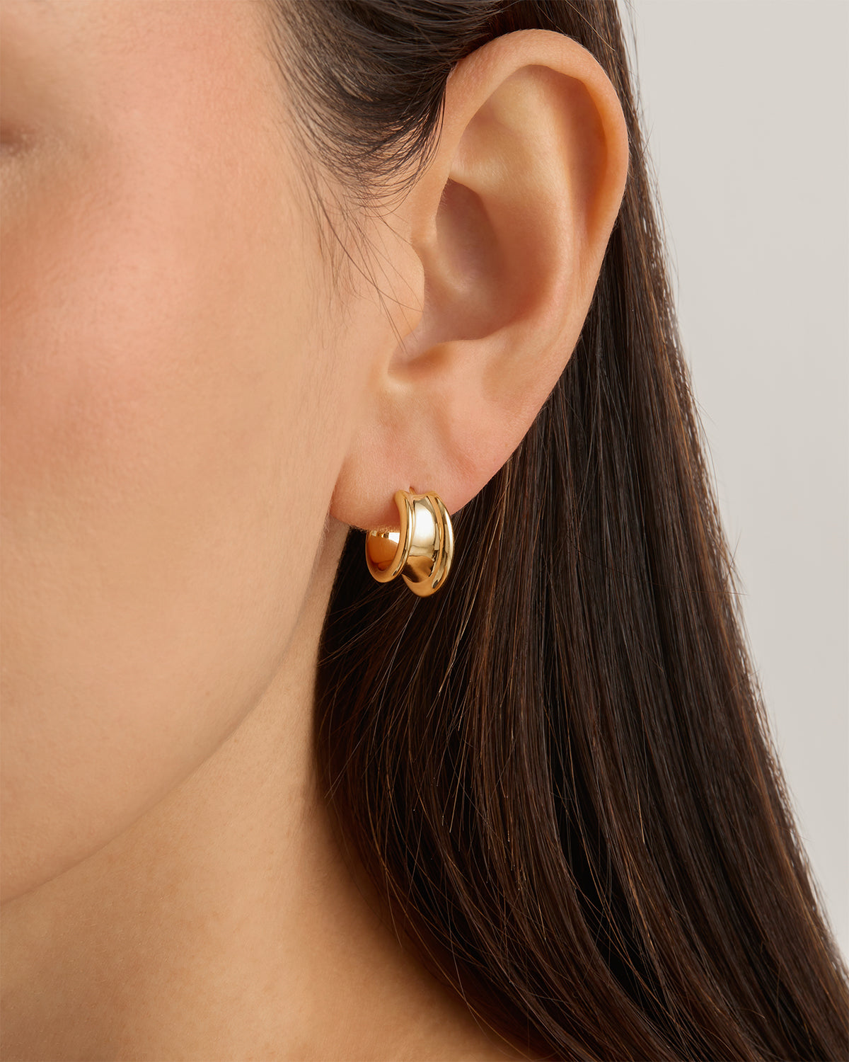 18K Gold Vermeil Small Hoop Earrings for Women - Minimalist Muse Collection - Perfect for Everyday Wear, Office & Special Occasions
