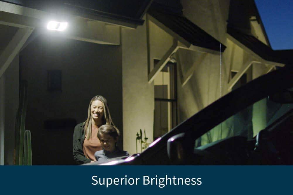 Arlo Pro 3 Floodlight Camera - Wireless Security System with 2K HDR Video, Night Vision, 2-Way Audio, 160° View | No Hub Required, WiFi Connected, Alexa Compatible | Ideal for Home Security, Outdoor Monitoring & Smart Home Integration (White)