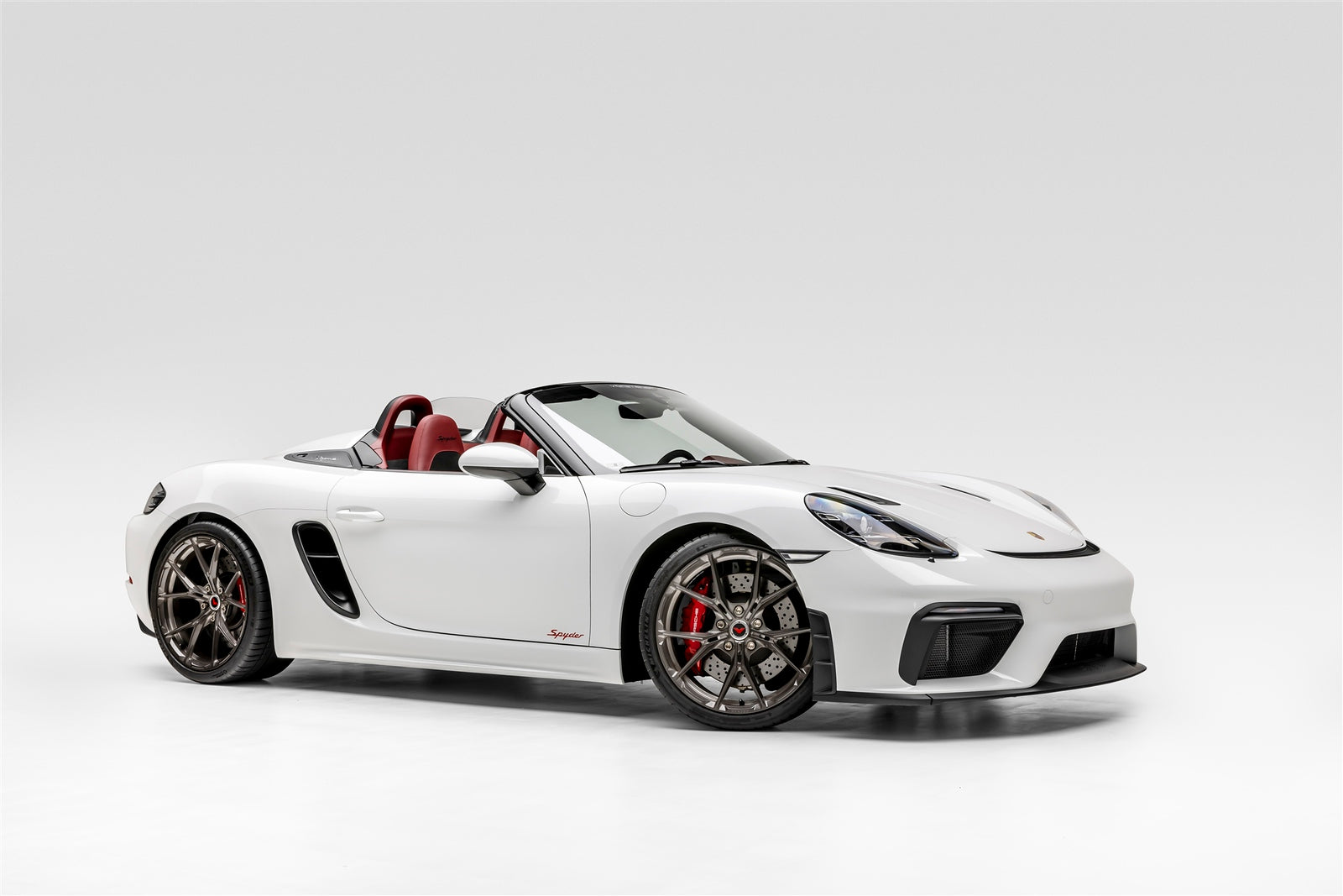 Porsche 718 Spyder VFA 103 Diecast Model Car - 1:18 Scale Collectible Toy for Adults & Kids - Perfect for Display, Gifts & Car Enthusiast Collections