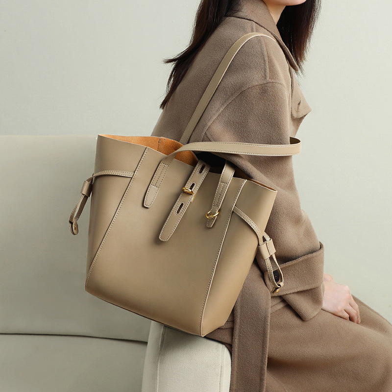 Genuine Leather Shoulder Bag Tote Bag for Women - Stylish & Durable Handbag for Work, Travel & Everyday Use