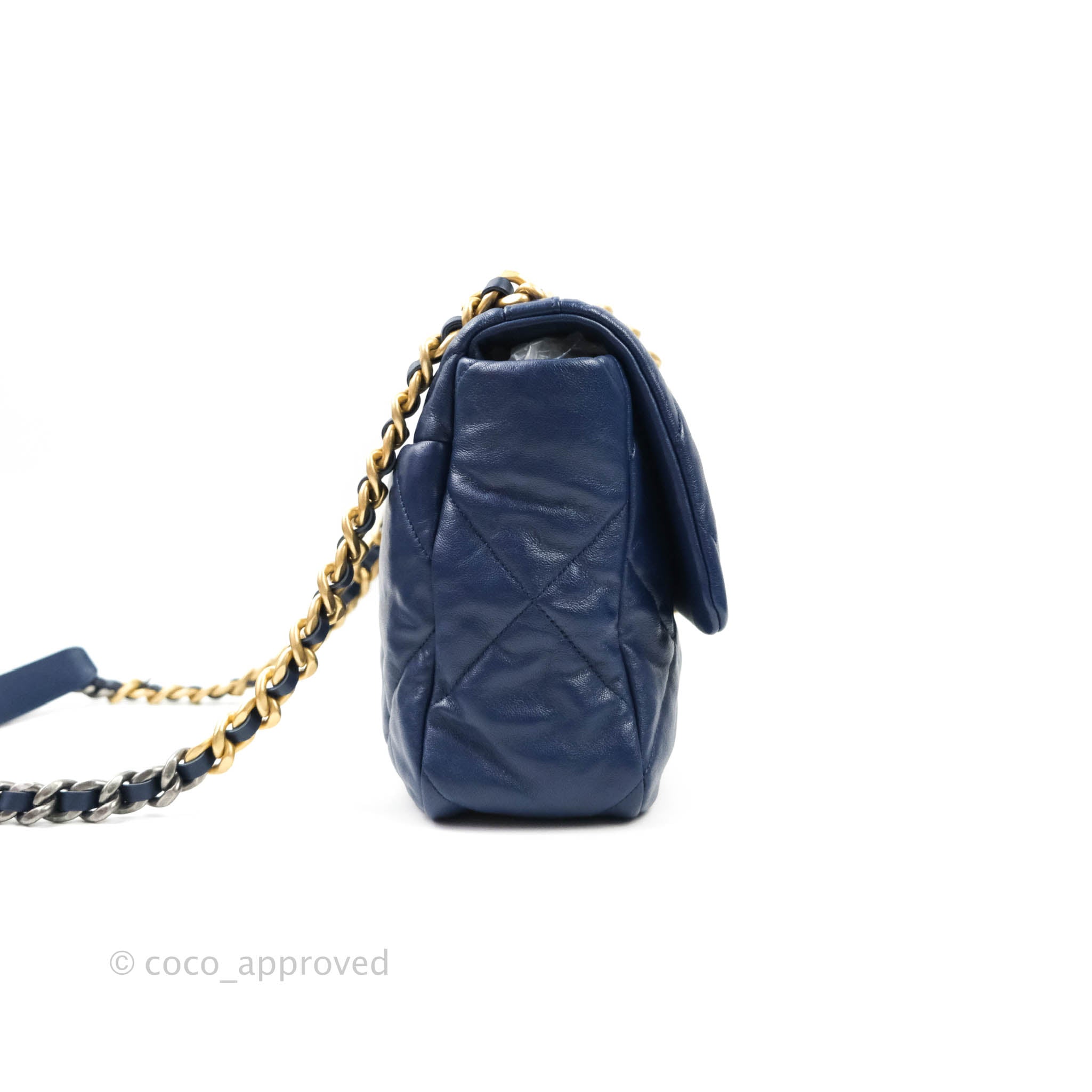 Chanel 19 Medium Flap Bag in Blue Goatskin Leather with Mixed Hardware - Perfect for Everyday Luxury & Special Occasions