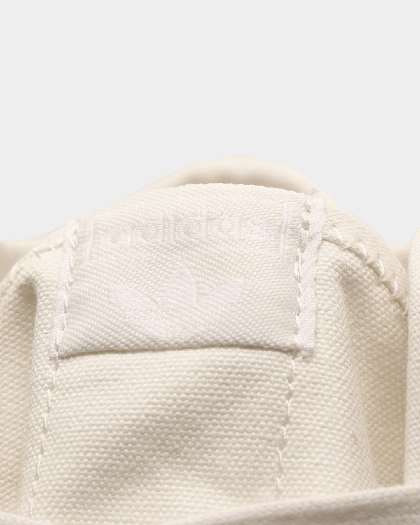 Adidas Nizza Hi RF Sneakers - Cloud White/Cloud White - Retro High-Top Shoes for Men & Women | Perfect for Casual Wear, Street Style & Everyday Fashion