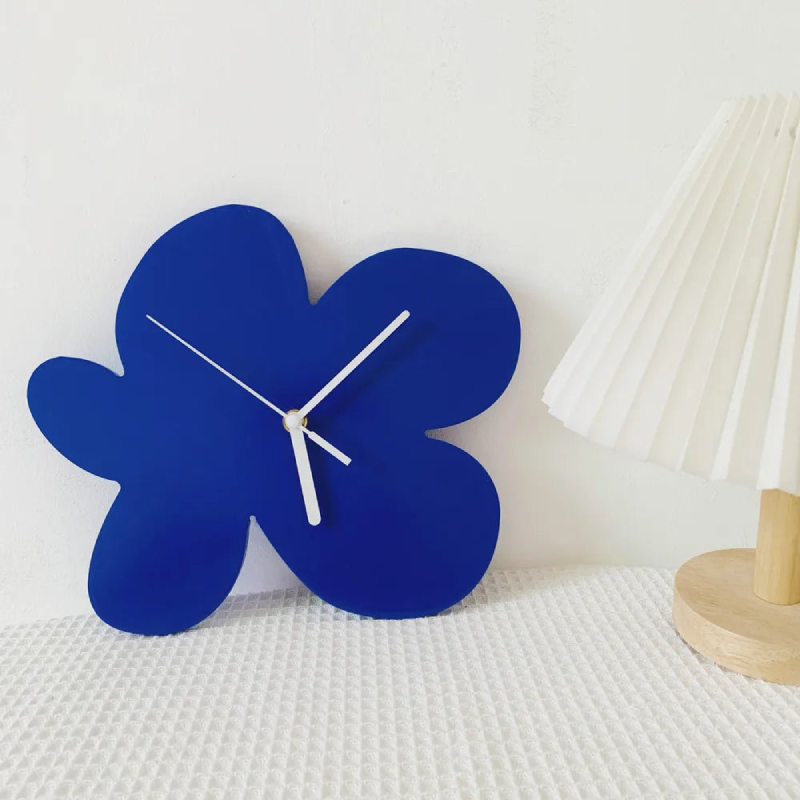 Modern Klein Blue Geometric Wall Clock - Stylish Home & Office Decor for Living Room, Bedroom, or Workspace