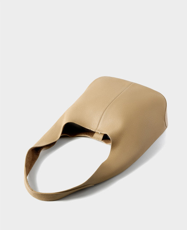 Stylish and Lightweight Shoulder Bag for Women - Perfect for Work, Travel, and Everyday Use