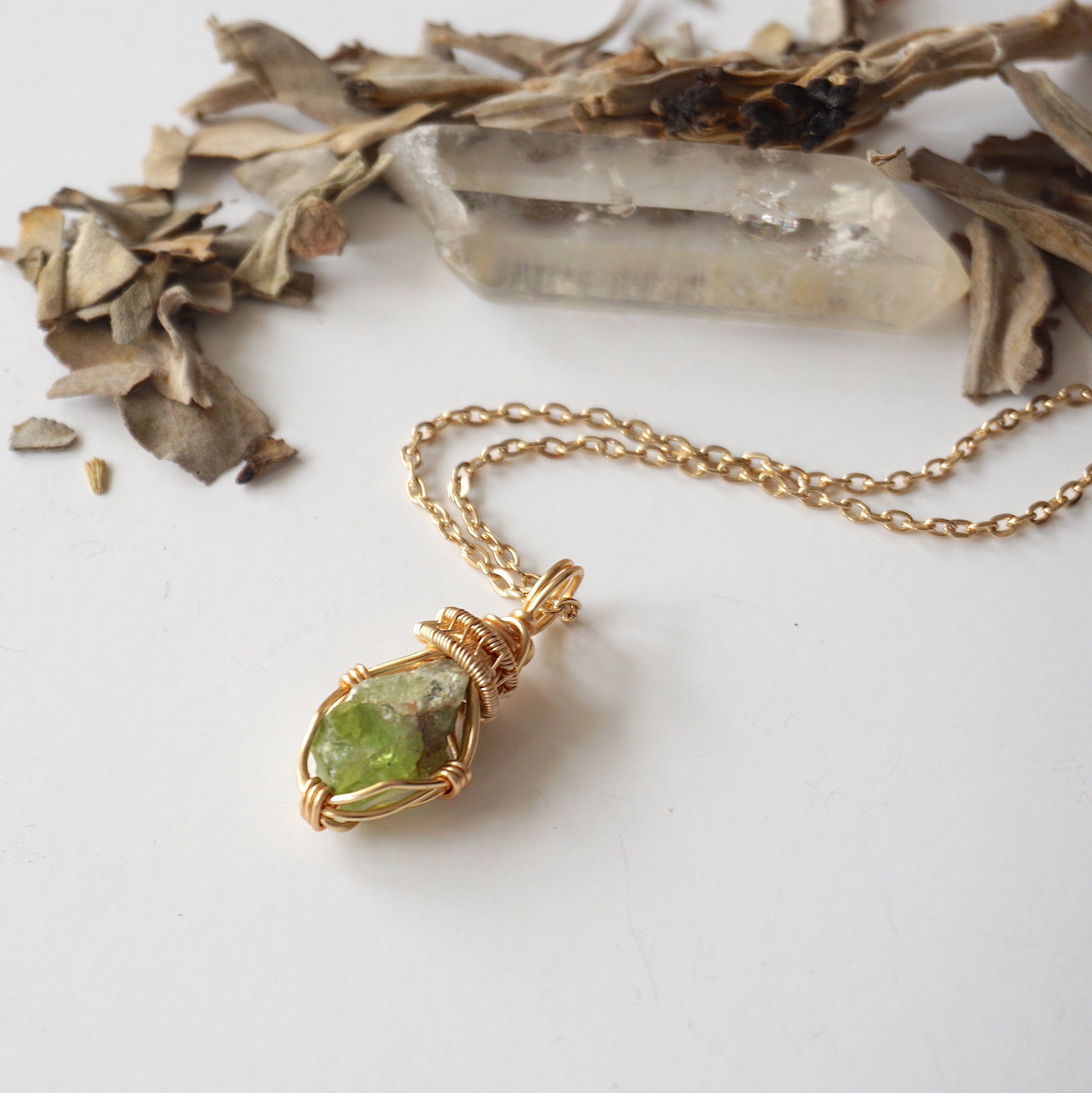 14k Gold Filled Raw Peridot Necklace - Dainty Gemstone Jewelry for Women, Perfect for Everyday Wear & Special Occasions
