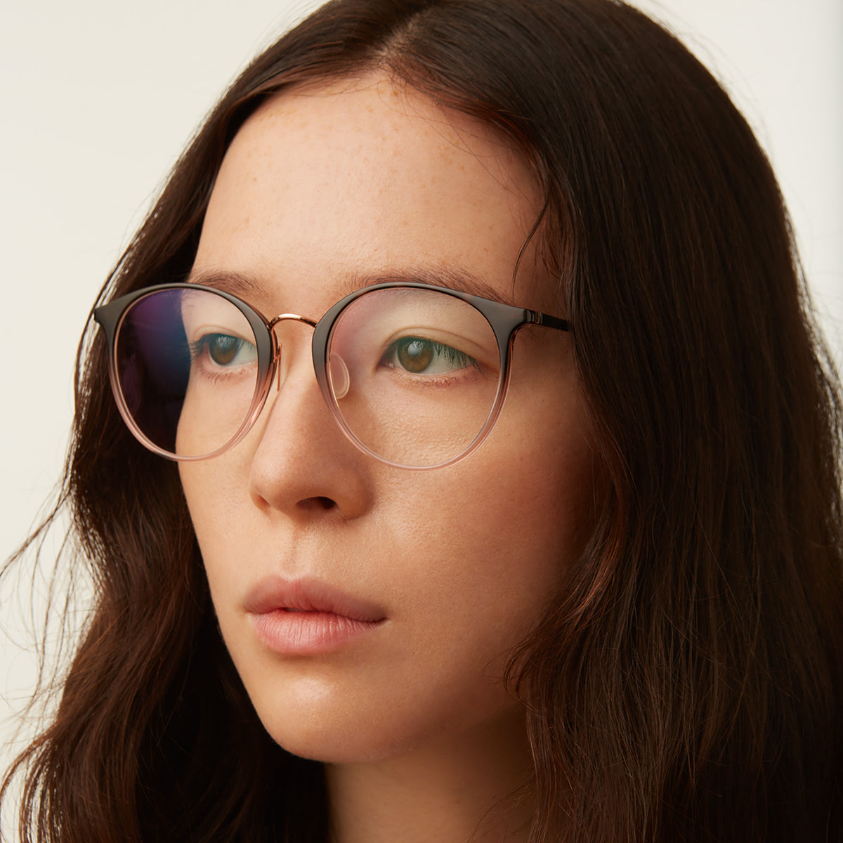 Airframe Slim Oversized Sunglasses 190 378 - UV Protection, Lightweight & Stylish for Outdoor Activities, Travel, and Driving