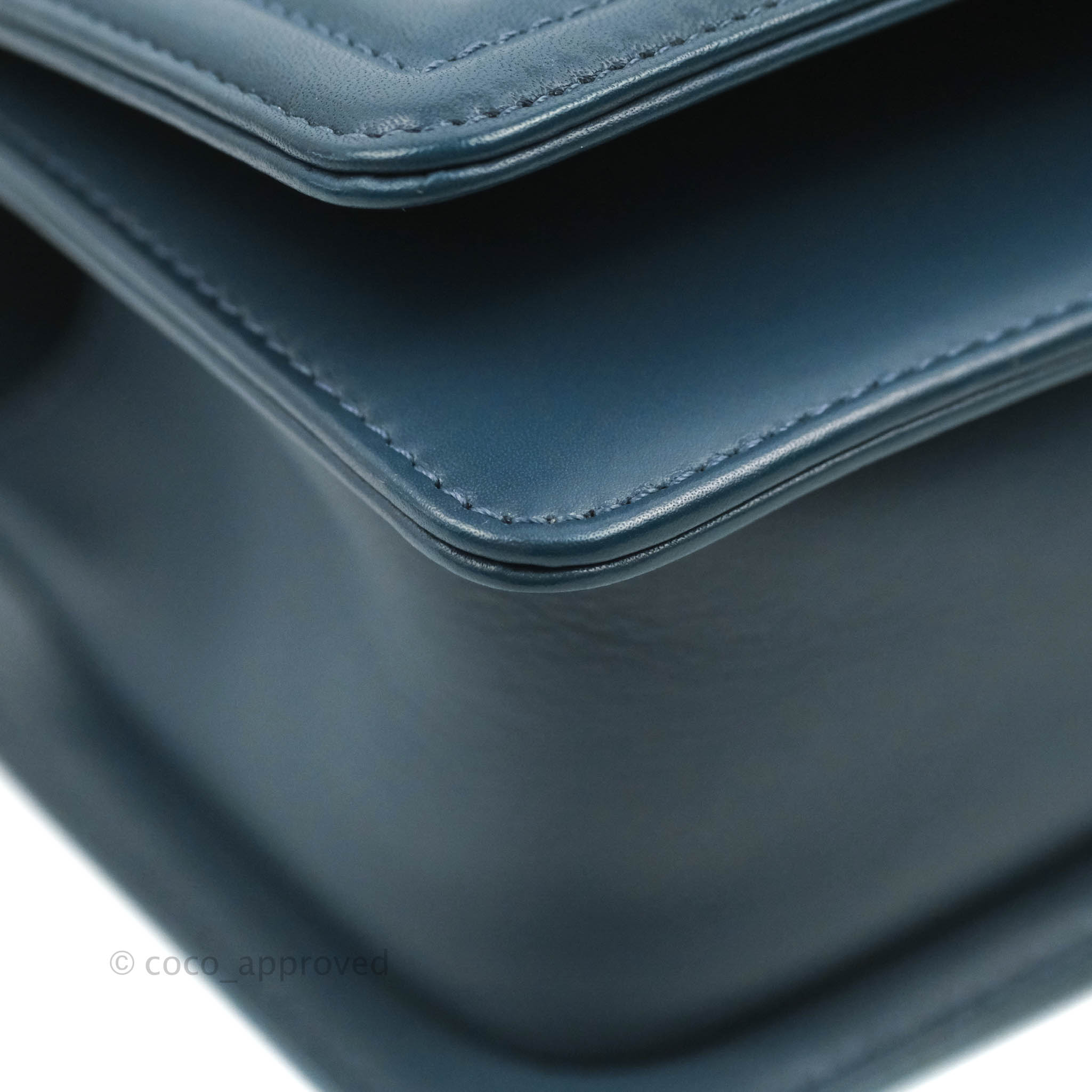 Chanel Boy Small Navy Blue Calfskin Leather Bag with Ruthenium Hardware - Perfect for Evening Events & Luxury Fashion Accessories
