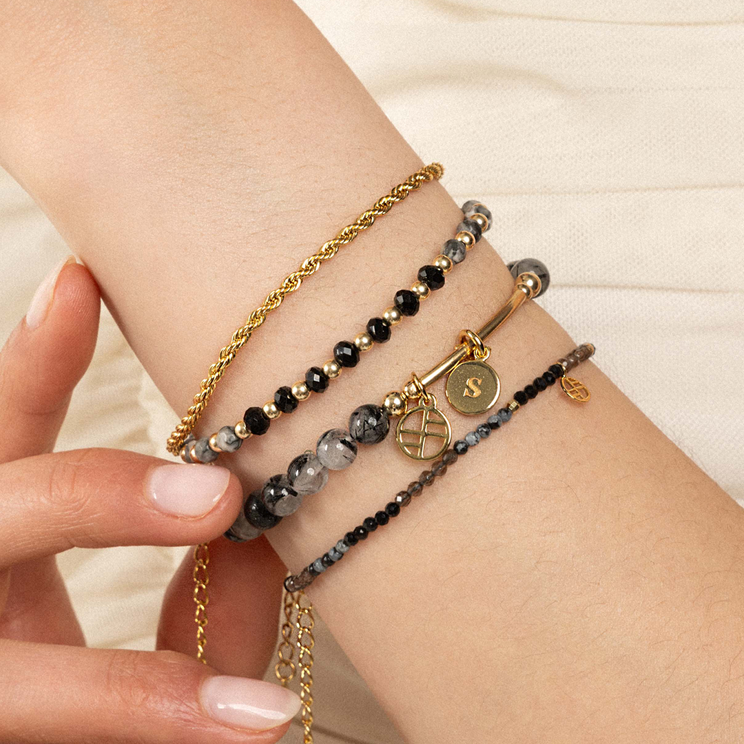 Black Spinel Ombre Bracelet - Natural Energy Stone Jewelry for Women, Healing Crystal Bracelet for Positive Vibes & Stress Relief - Perfect for Meditation, Yoga & Spiritual Healing