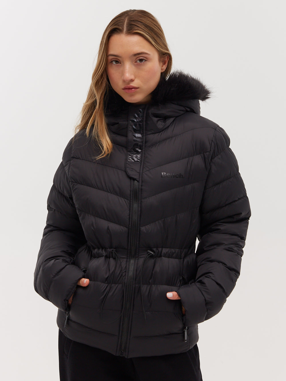 Stylish Inken Hooded Puffer Jacket for Women - Winter Warm Quilted Coat with Detachable Hood - Perfect for Outdoor Activities, Skiing & Cold Weather Fashion